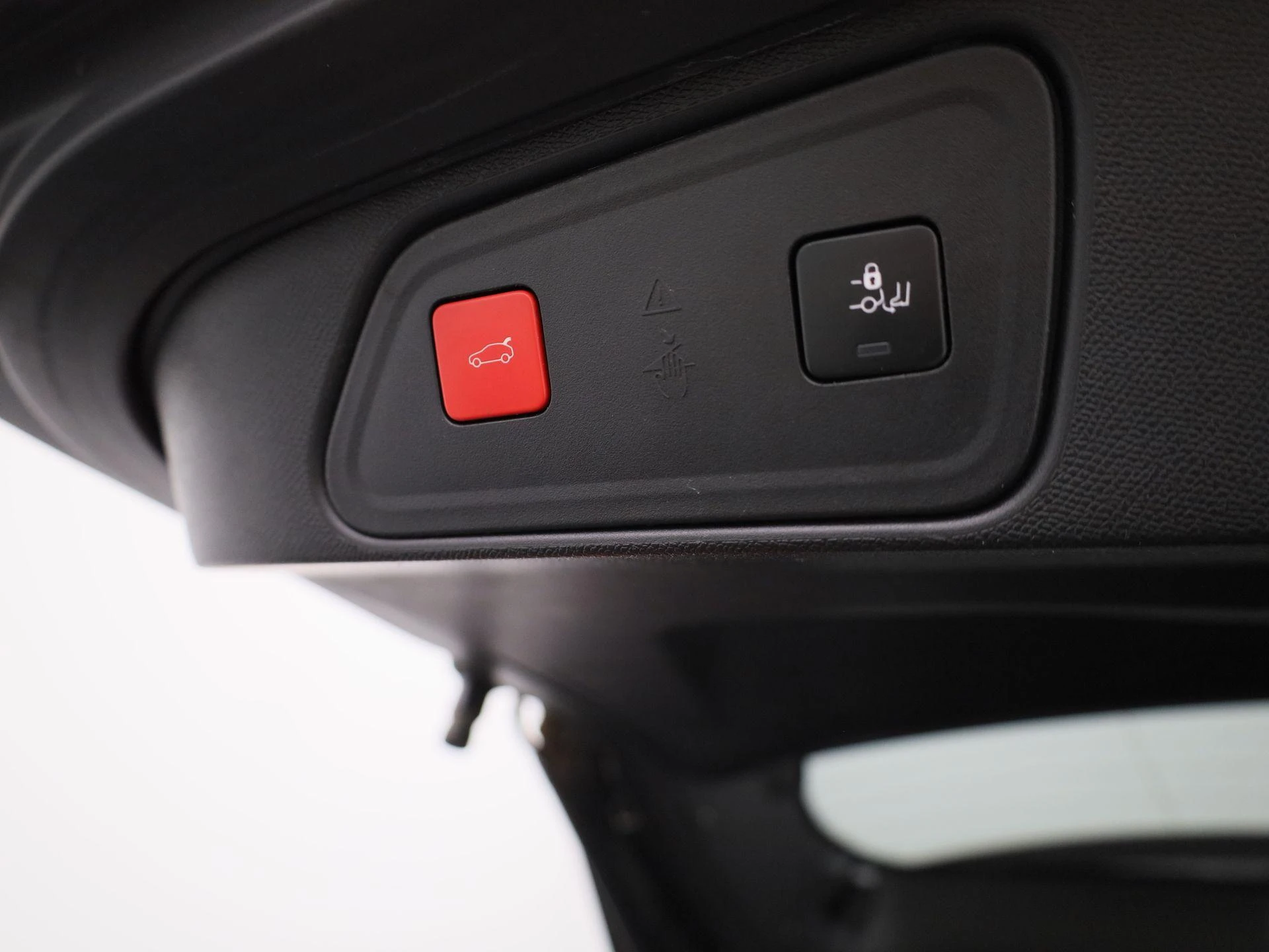 Peugeot-3008-image-12