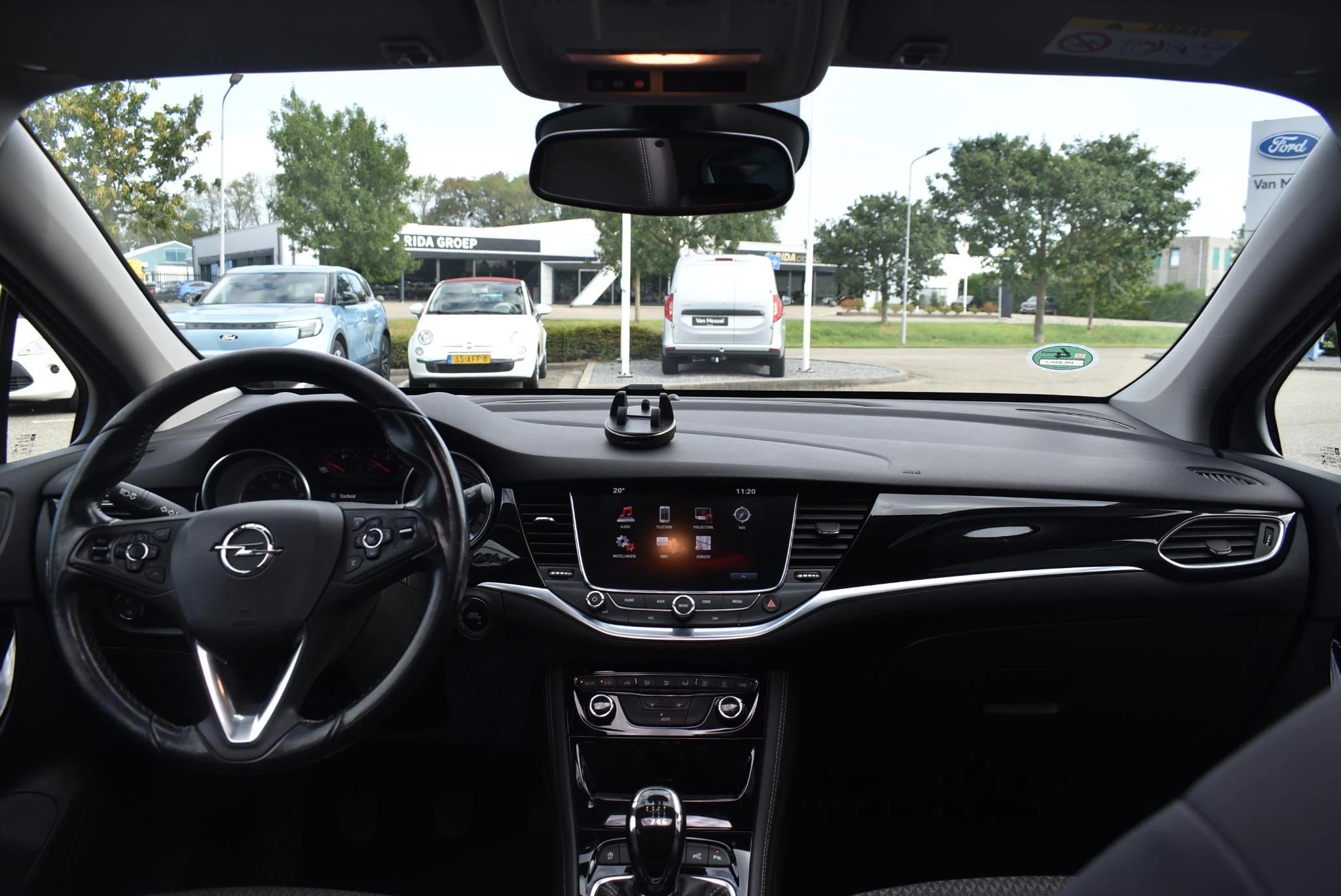 Opel-Astra-image-29