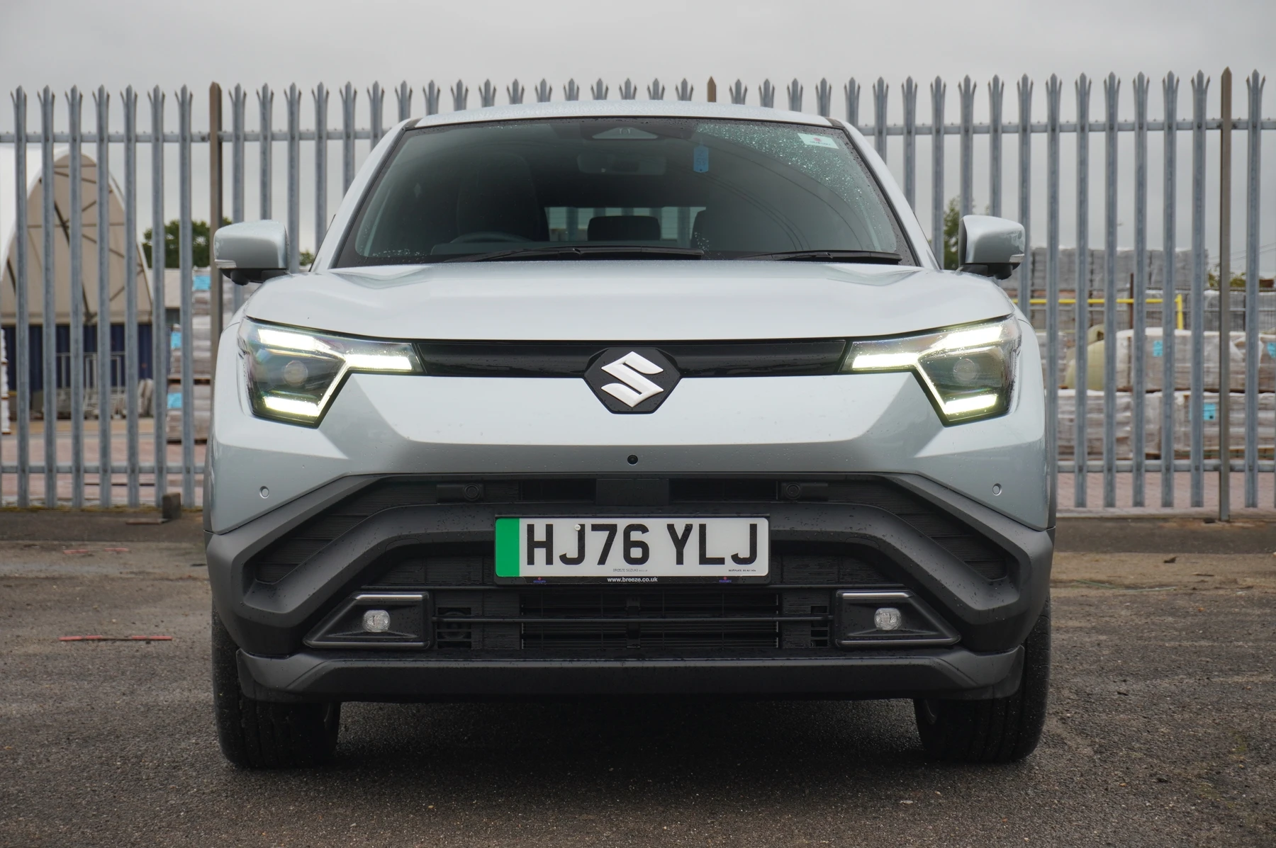Suzuki-e Vitara-image-6