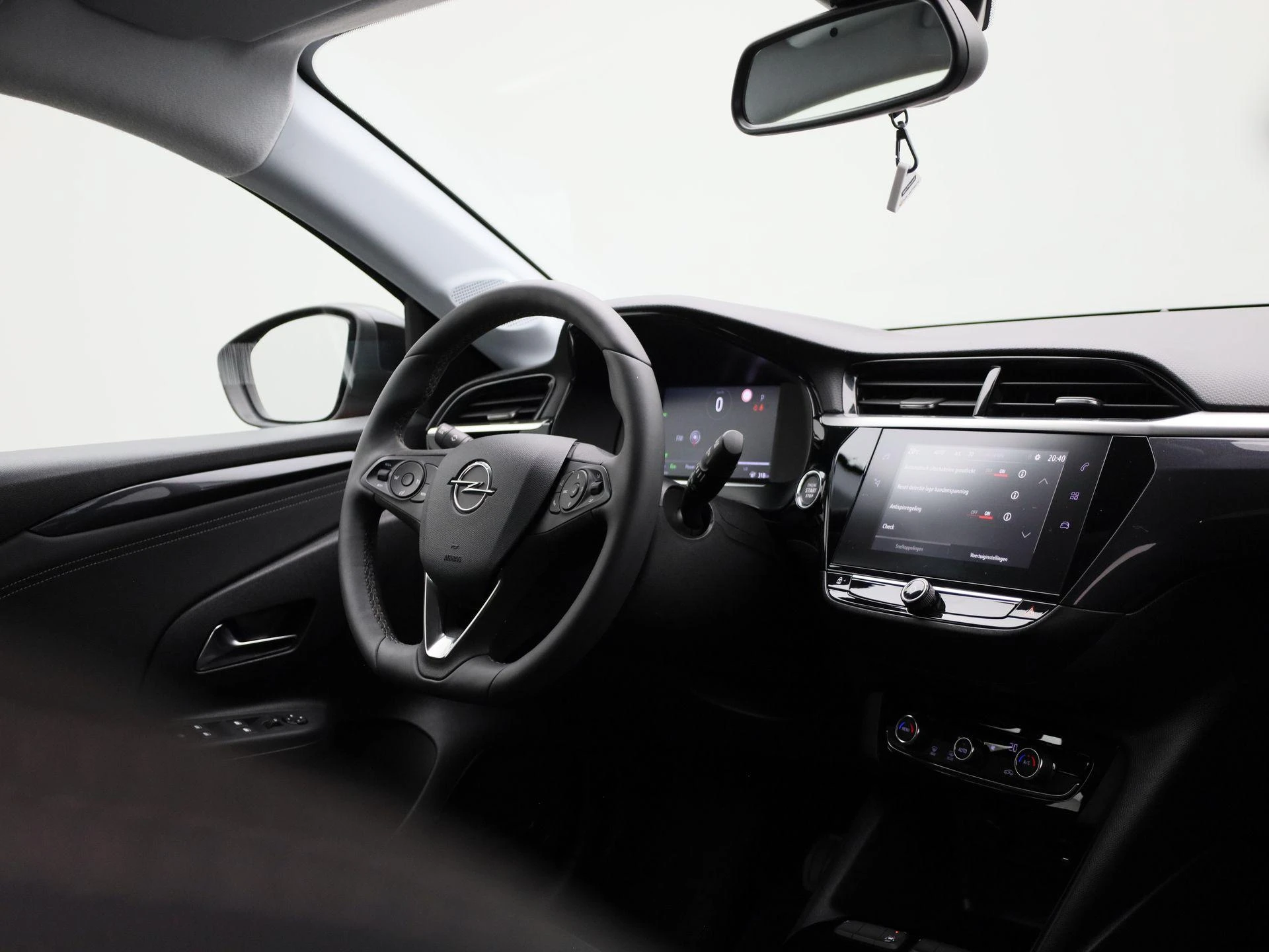 Opel-Corsa-e-image-30