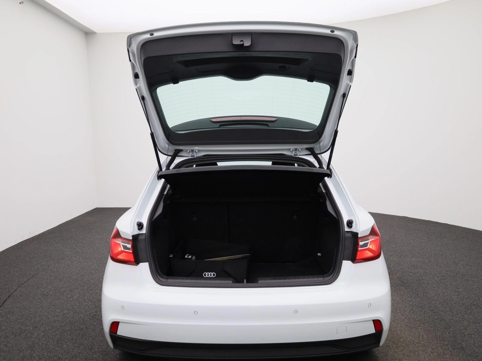 Audi-A1 Sportback-image-12