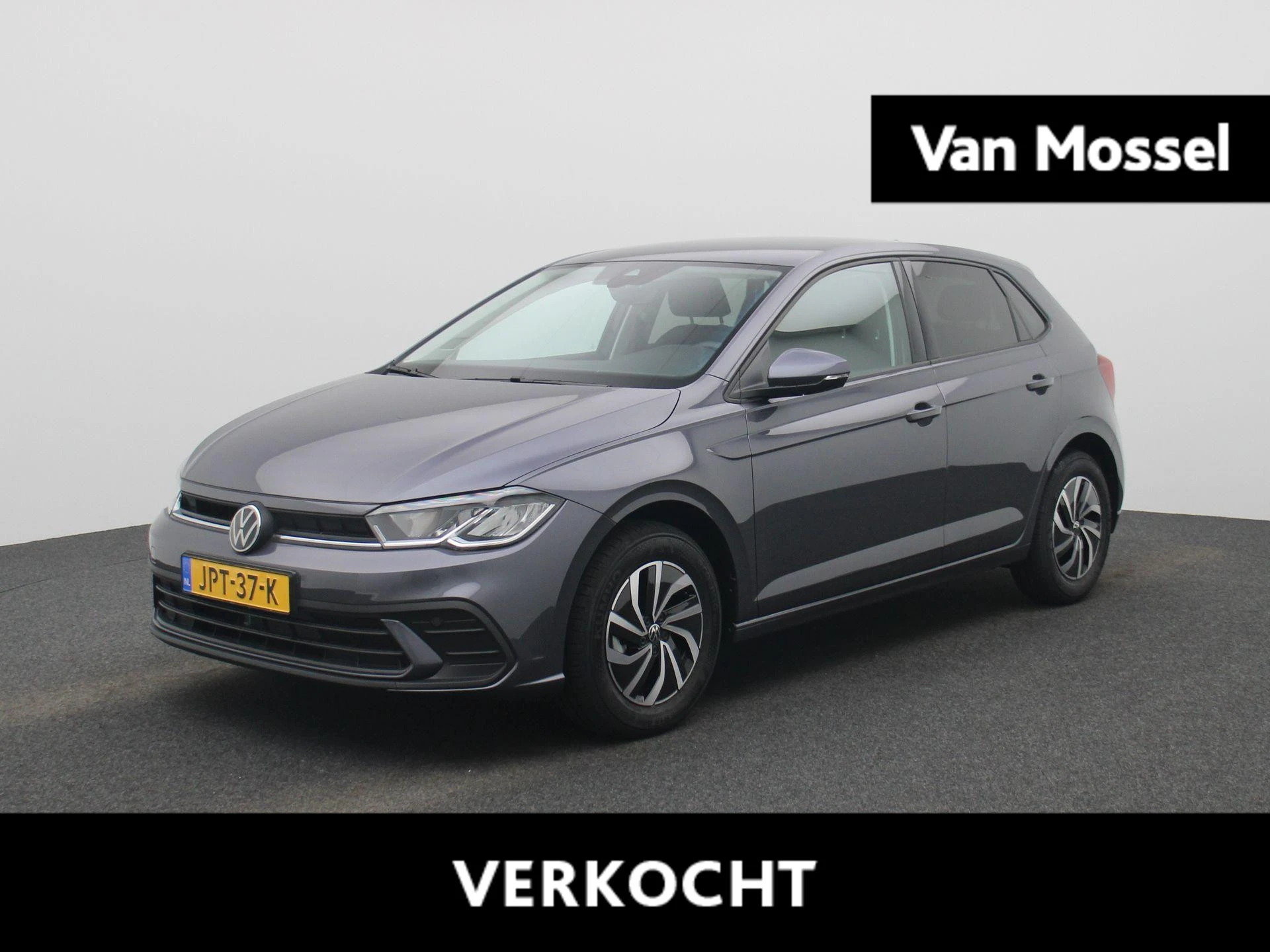 Volkswagen-Polo-image-0