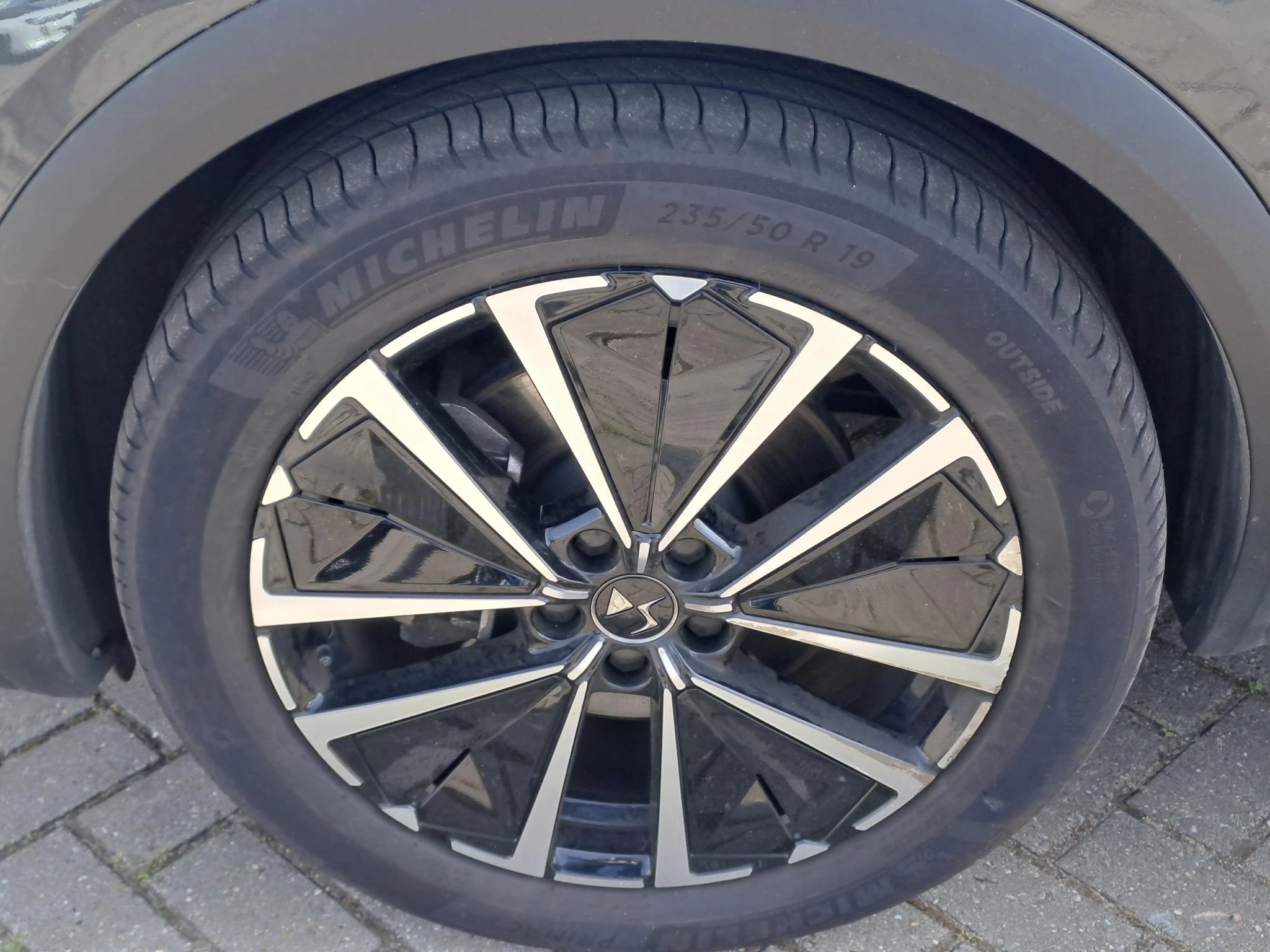 DS DS 7 1.6 PHEV 300 4x4 Etoile