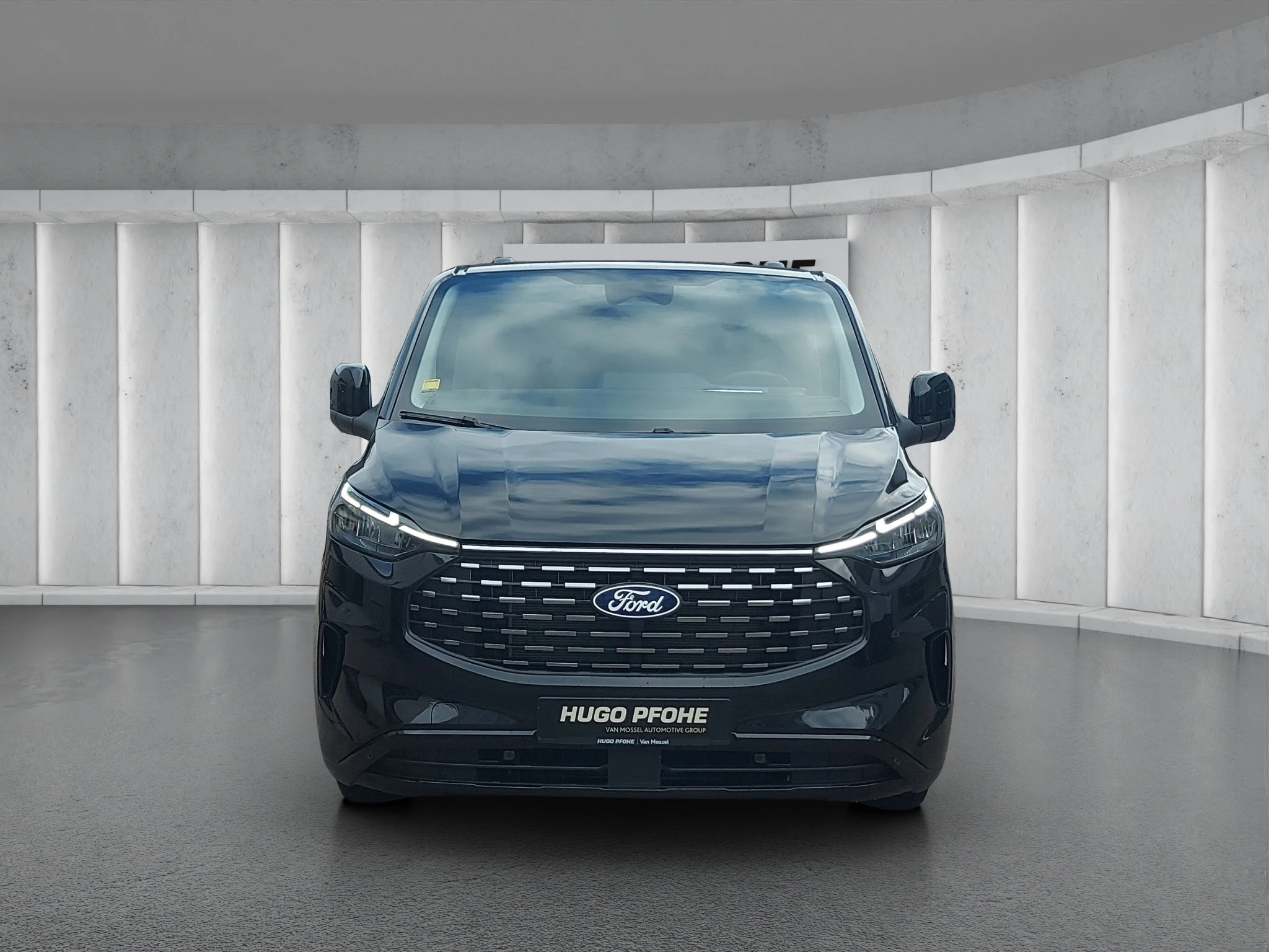 Ford-Tourneo Custom-image-7