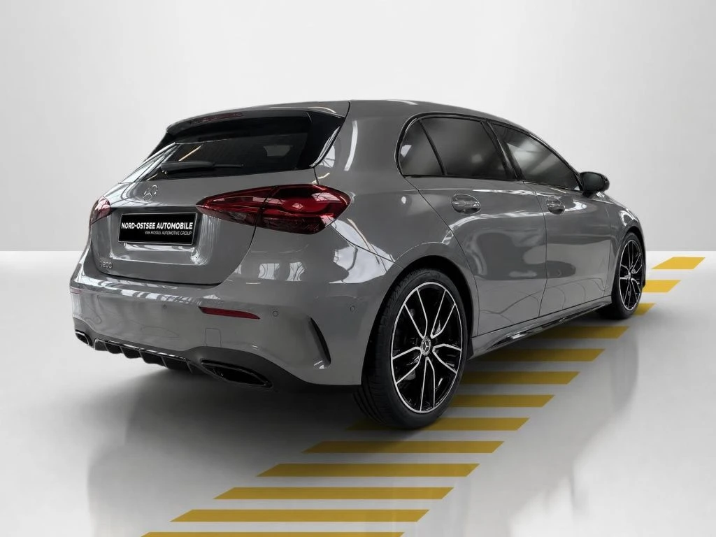 Mercedes-Benz-A-Klasse 200-image-14