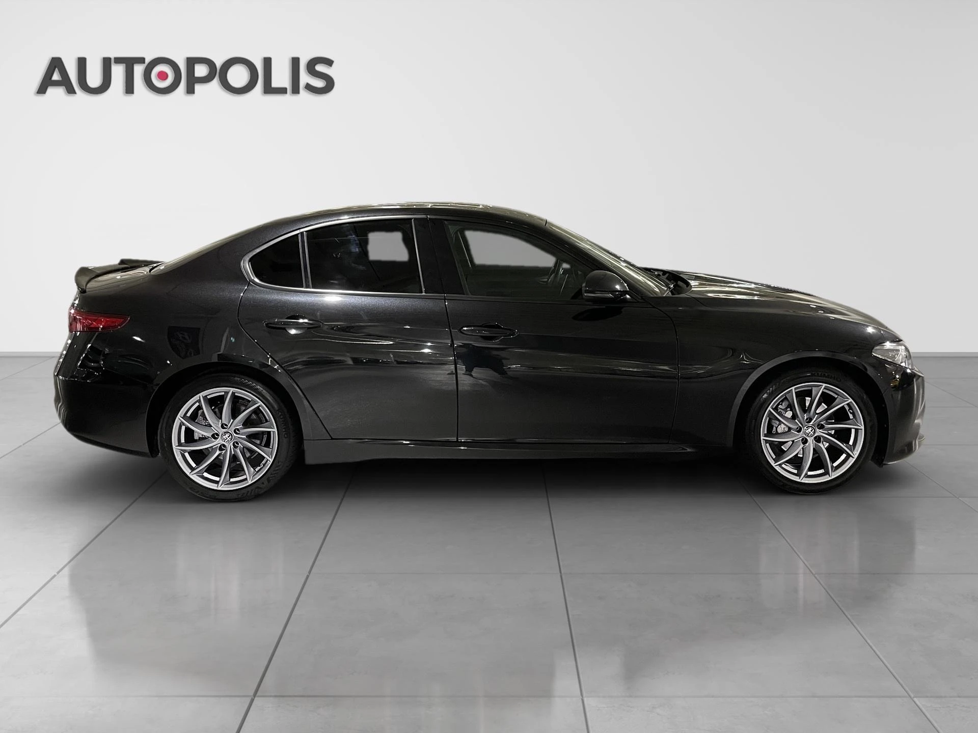 Alfa Romeo-Giulia-image-16