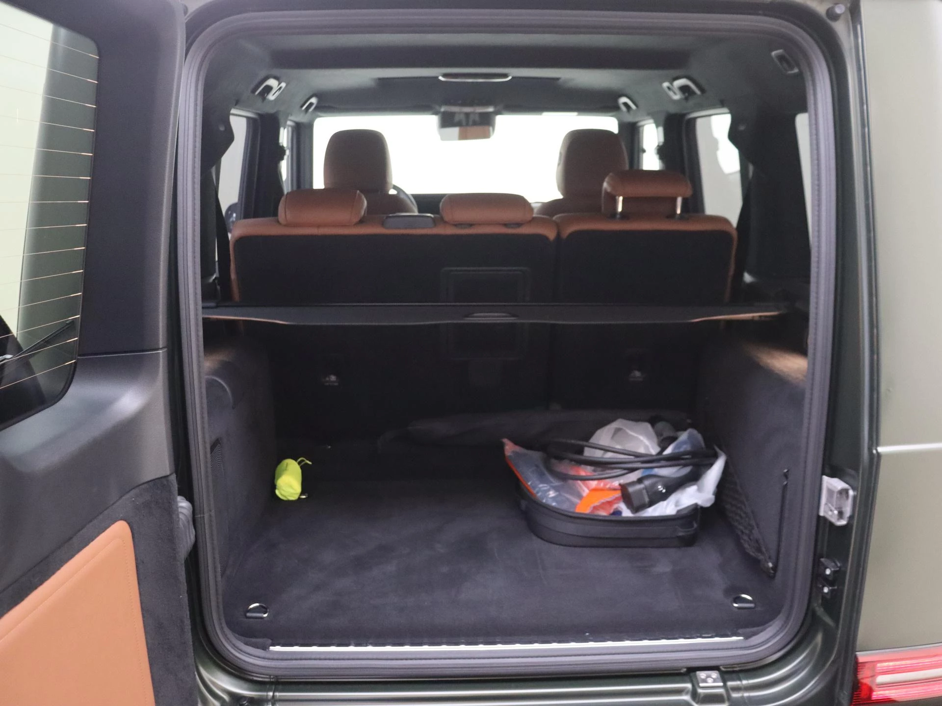 Mercedes-Benz-G-Klasse-image-31