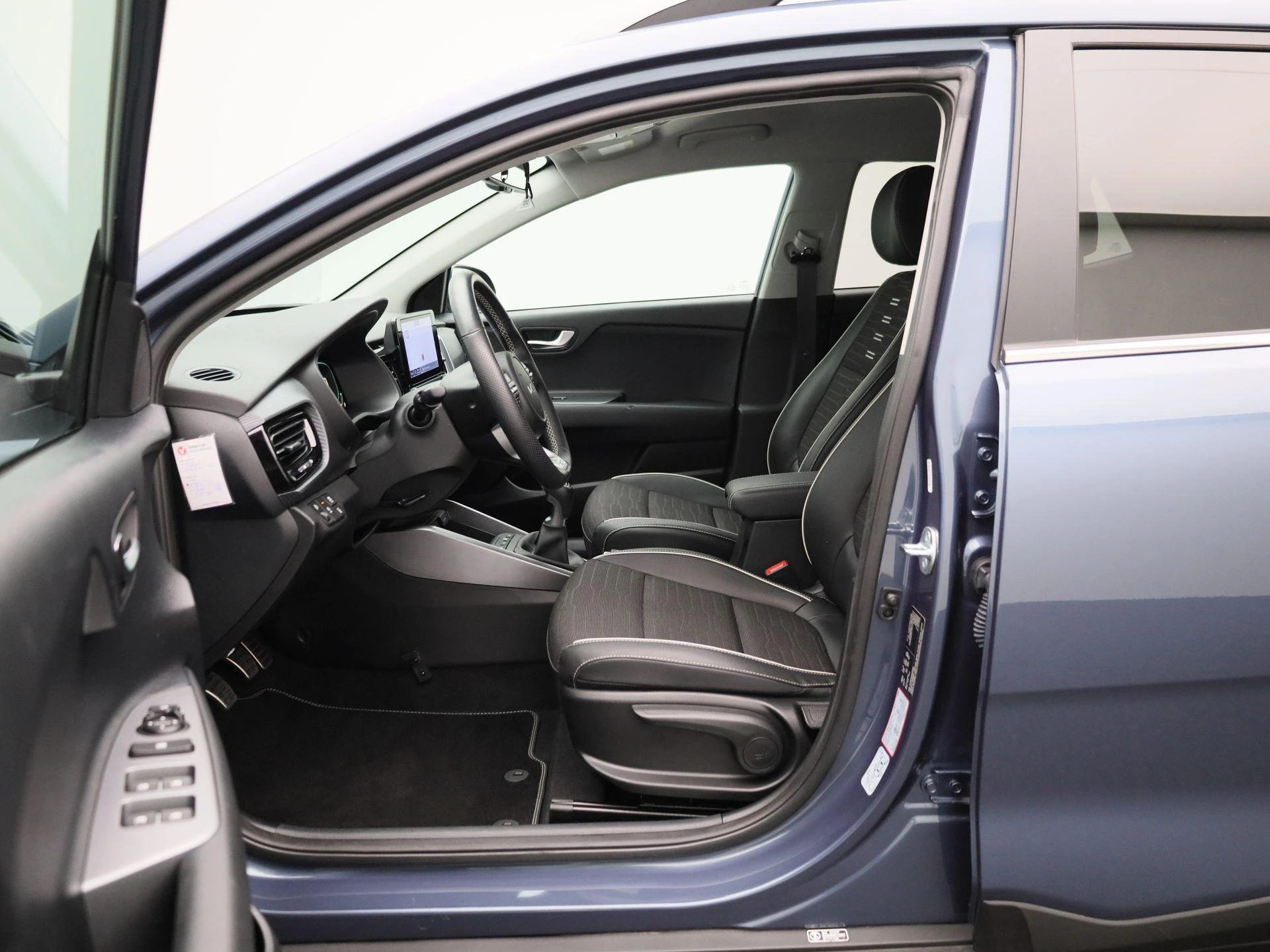 Kia-Stonic-image-4