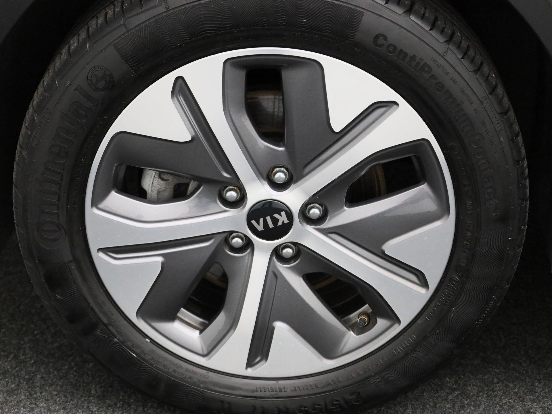 Kia-e-Niro-image-13