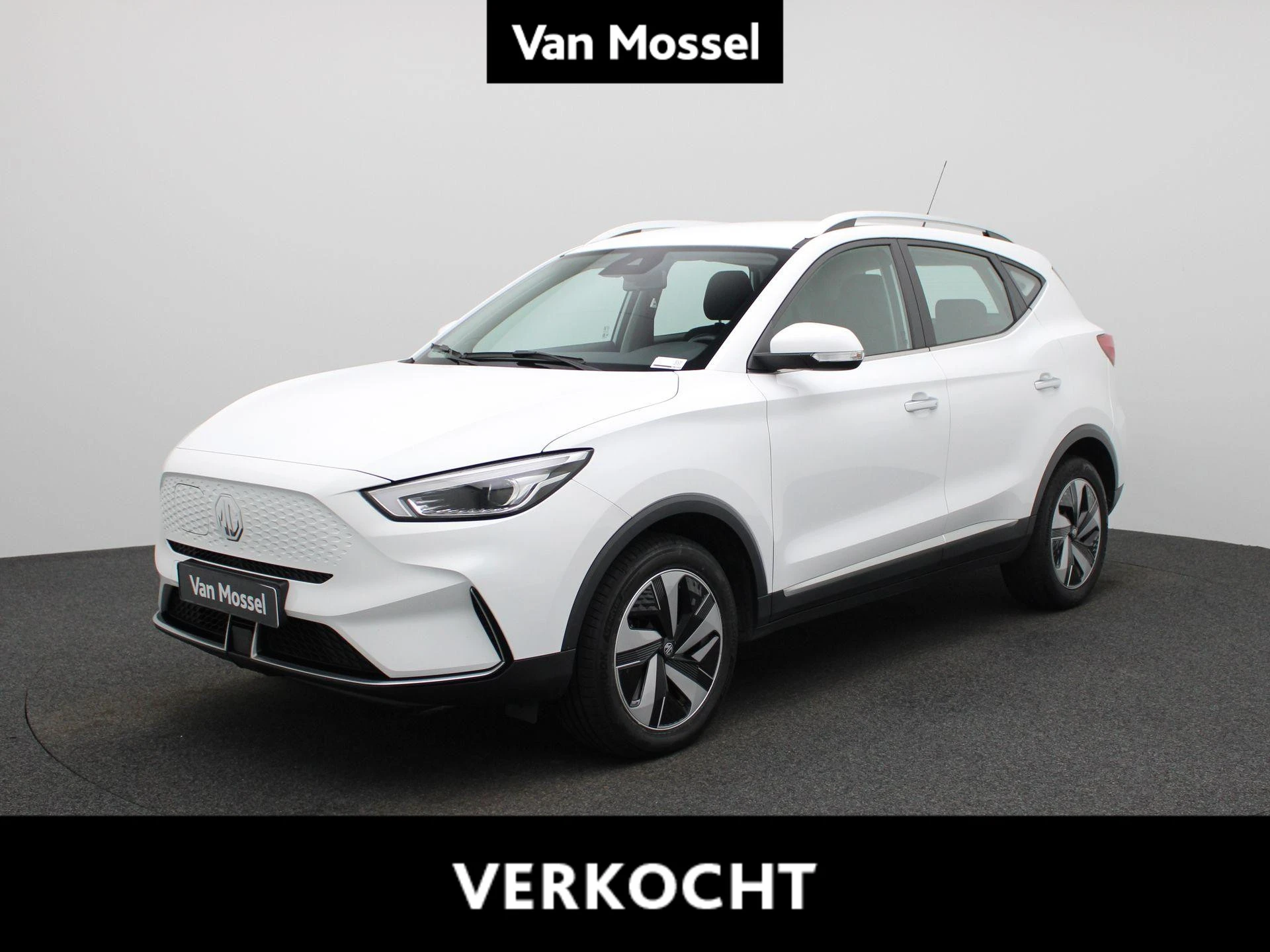 MG-ZS EV-image-0