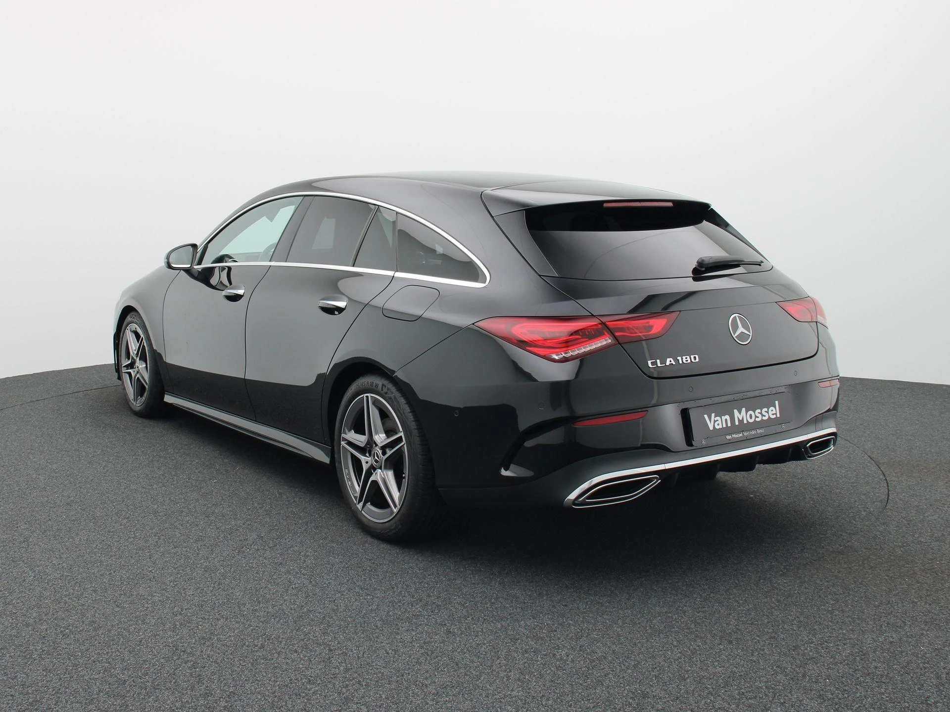 Mercedes-Benz CLA 180 d AMG Line Shooting Brake