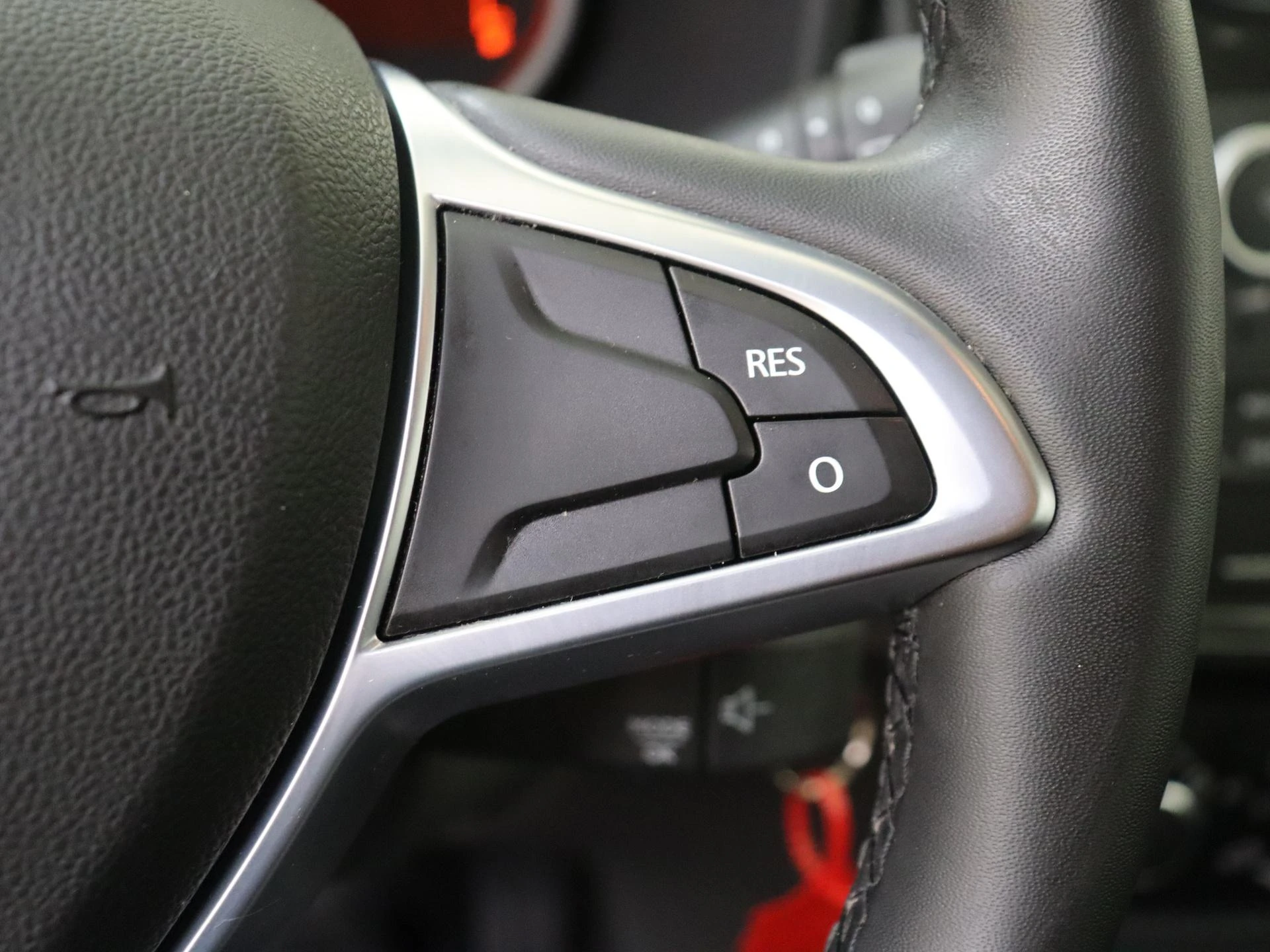 Dacia-Logan-image-12
