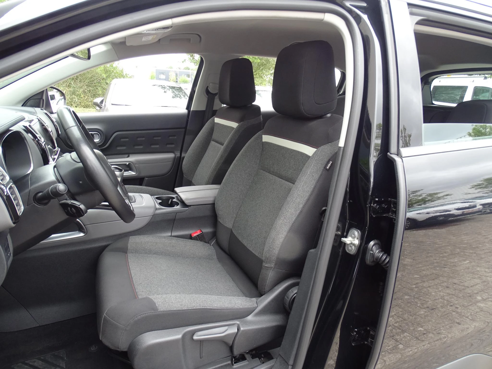 Citroën-C5 Aircross-image-10