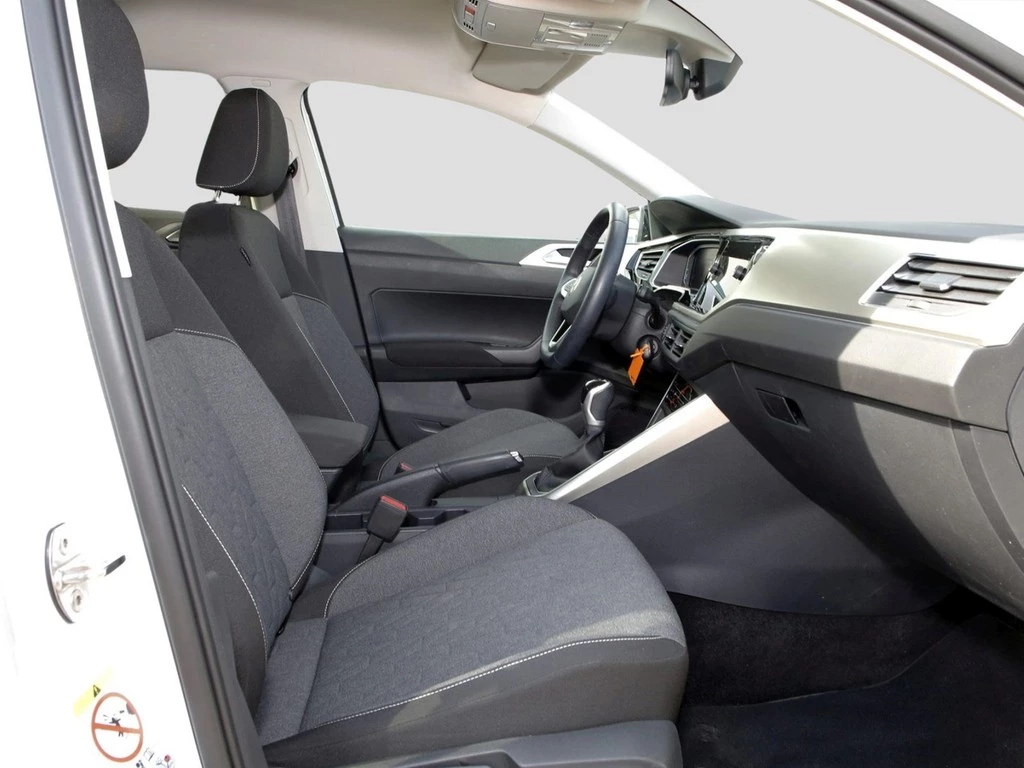 Volkswagen Polo VI 1.0 TSI Move 15" AppCon. LED RFK+PDC SHZ