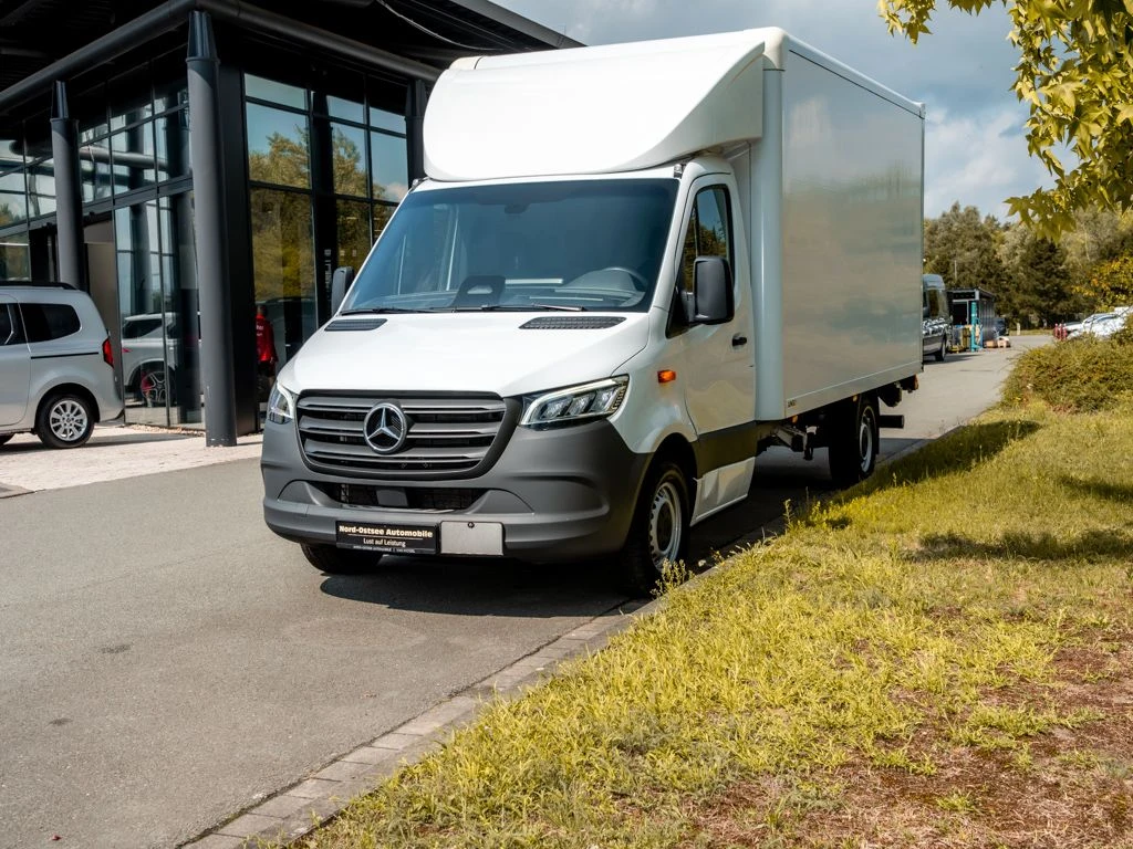 Mercedes-Benz-Sprinter 317-image-7