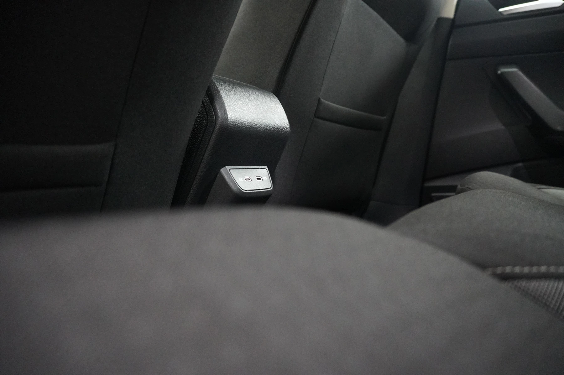 Volkswagen-Taigo-image-13