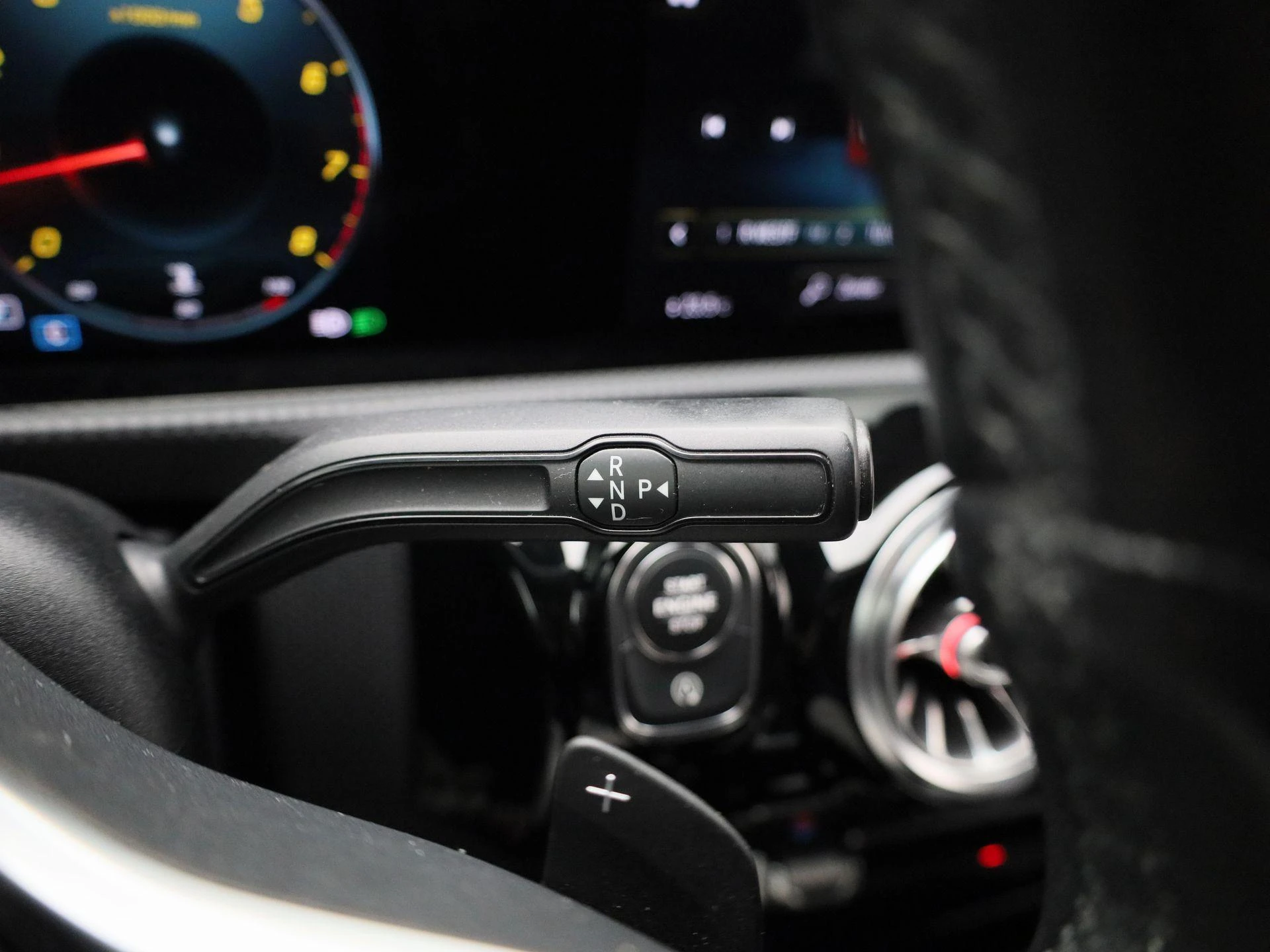 Mercedes-Benz-A-Klasse-image-19
