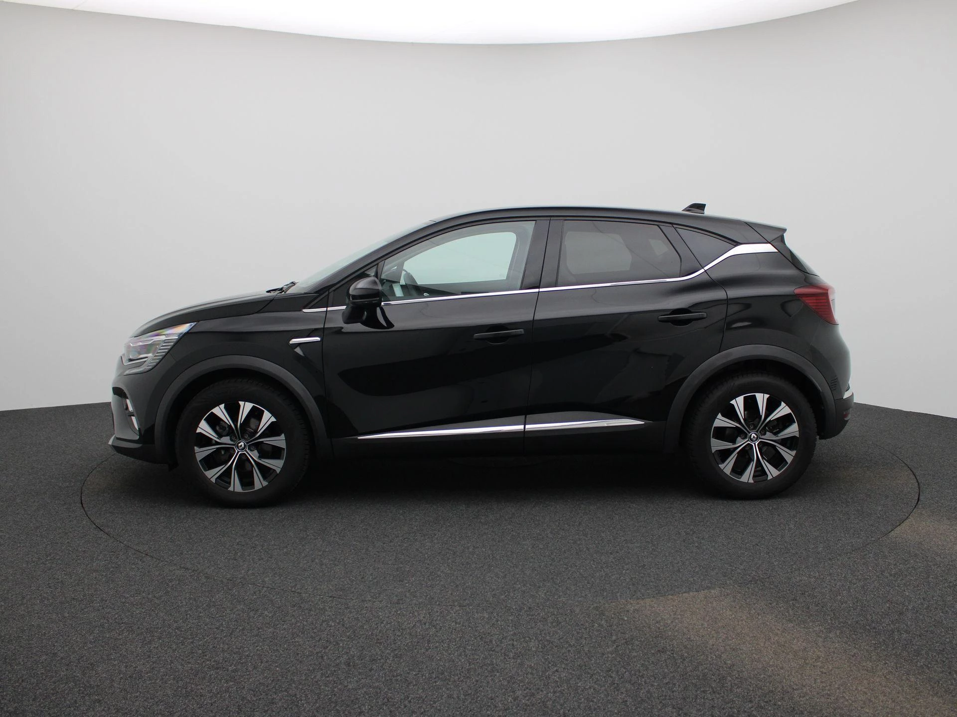 Renault-Captur-image-3