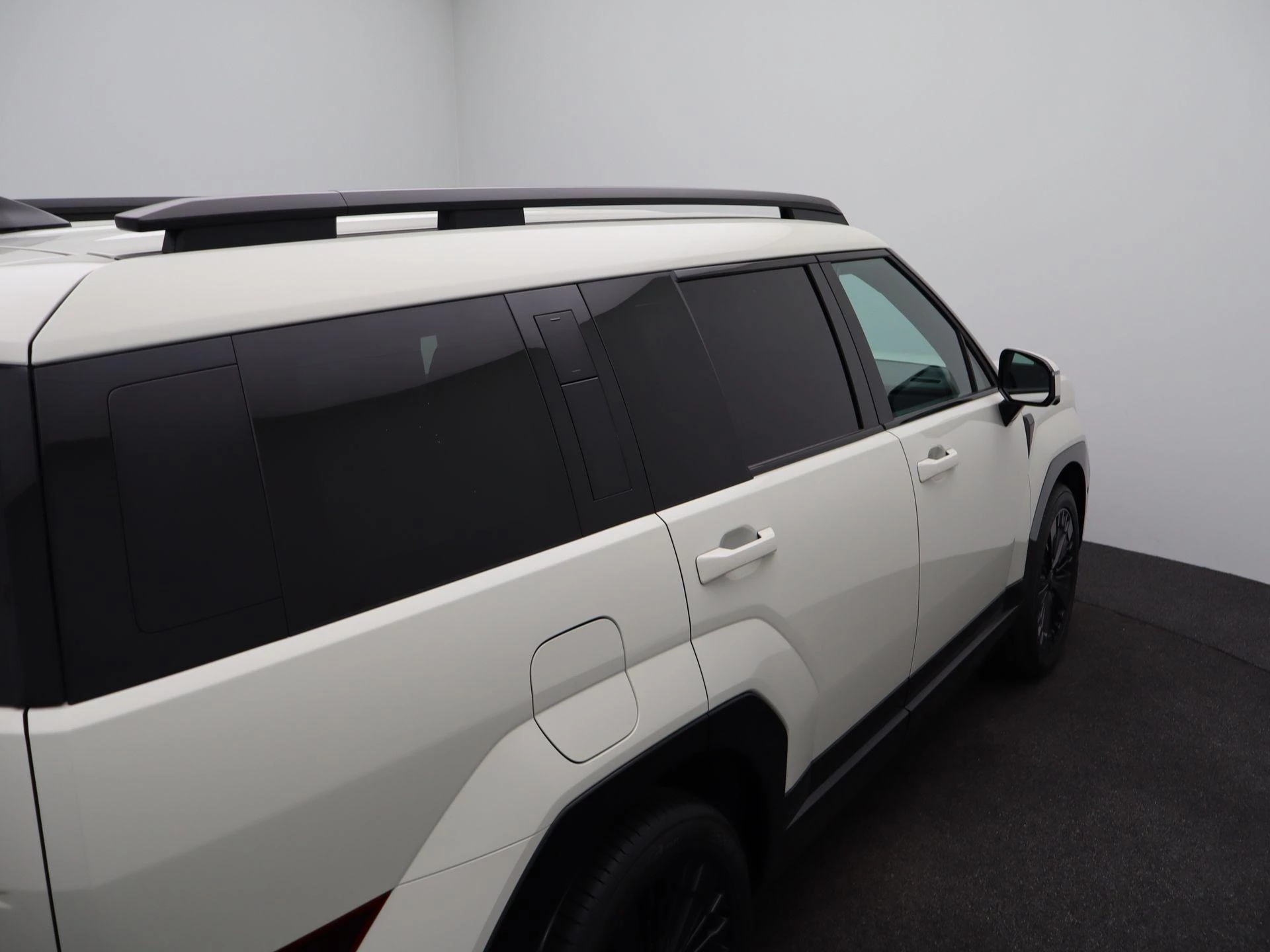 Hyundai-Santa Fe-image-45