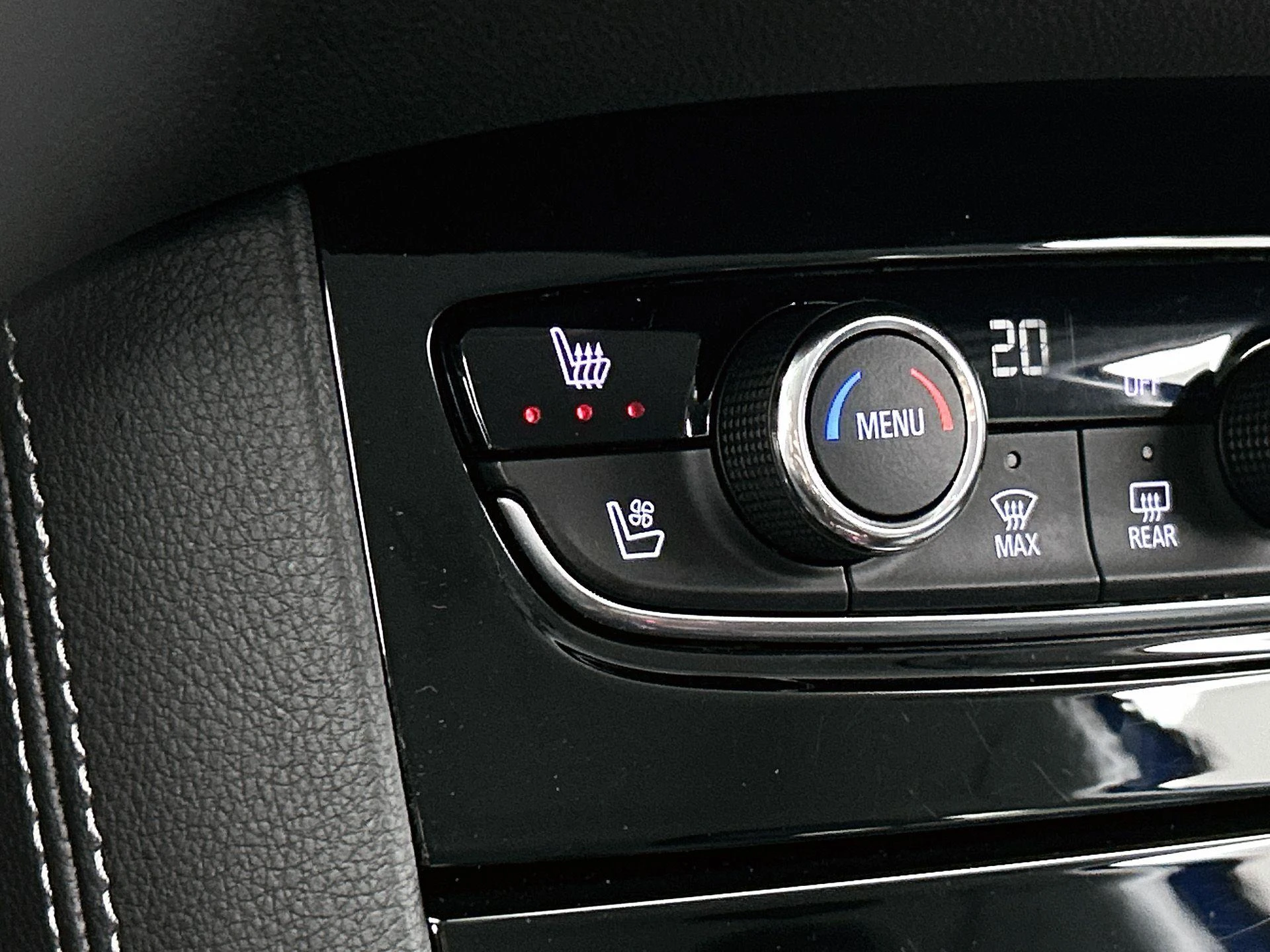 Opel-Grandland X-image-7