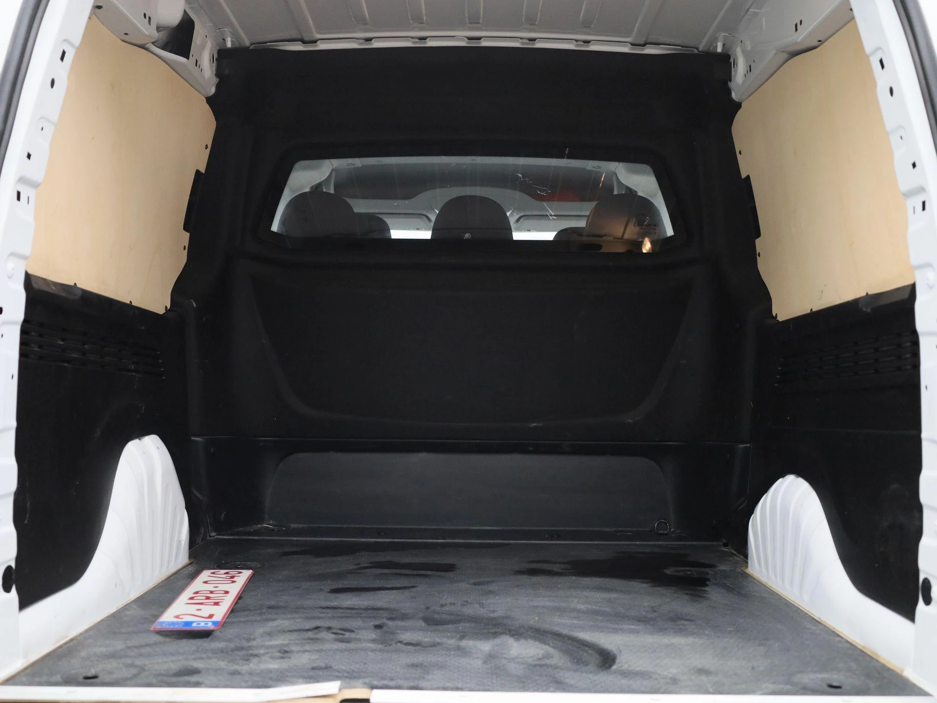 Peugeot-Partner-image-16