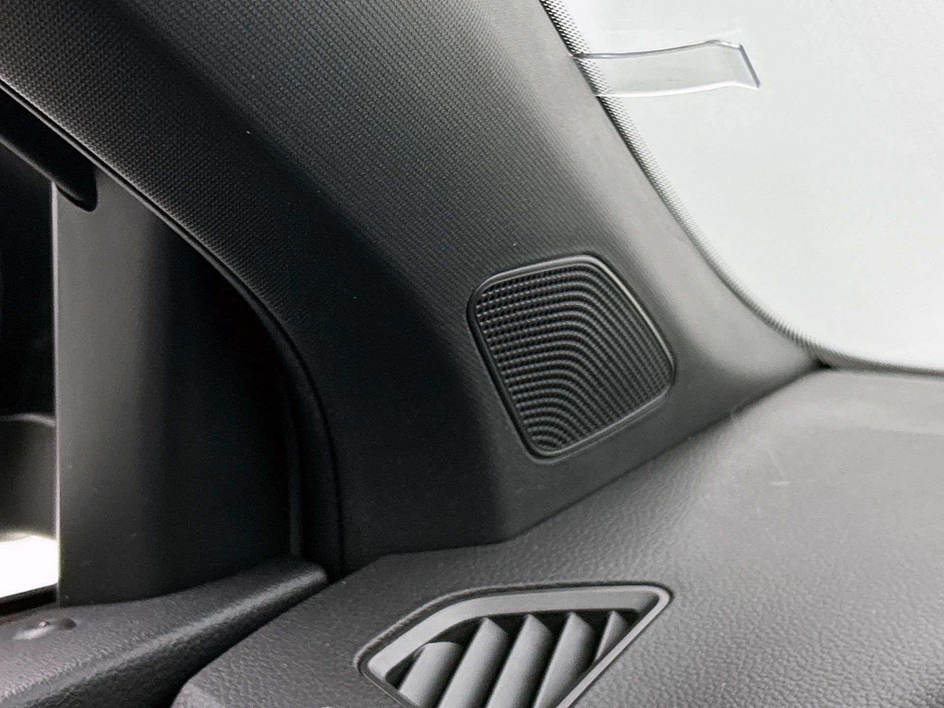 Škoda Karoq 1.5 TSI ACT Sportline Business