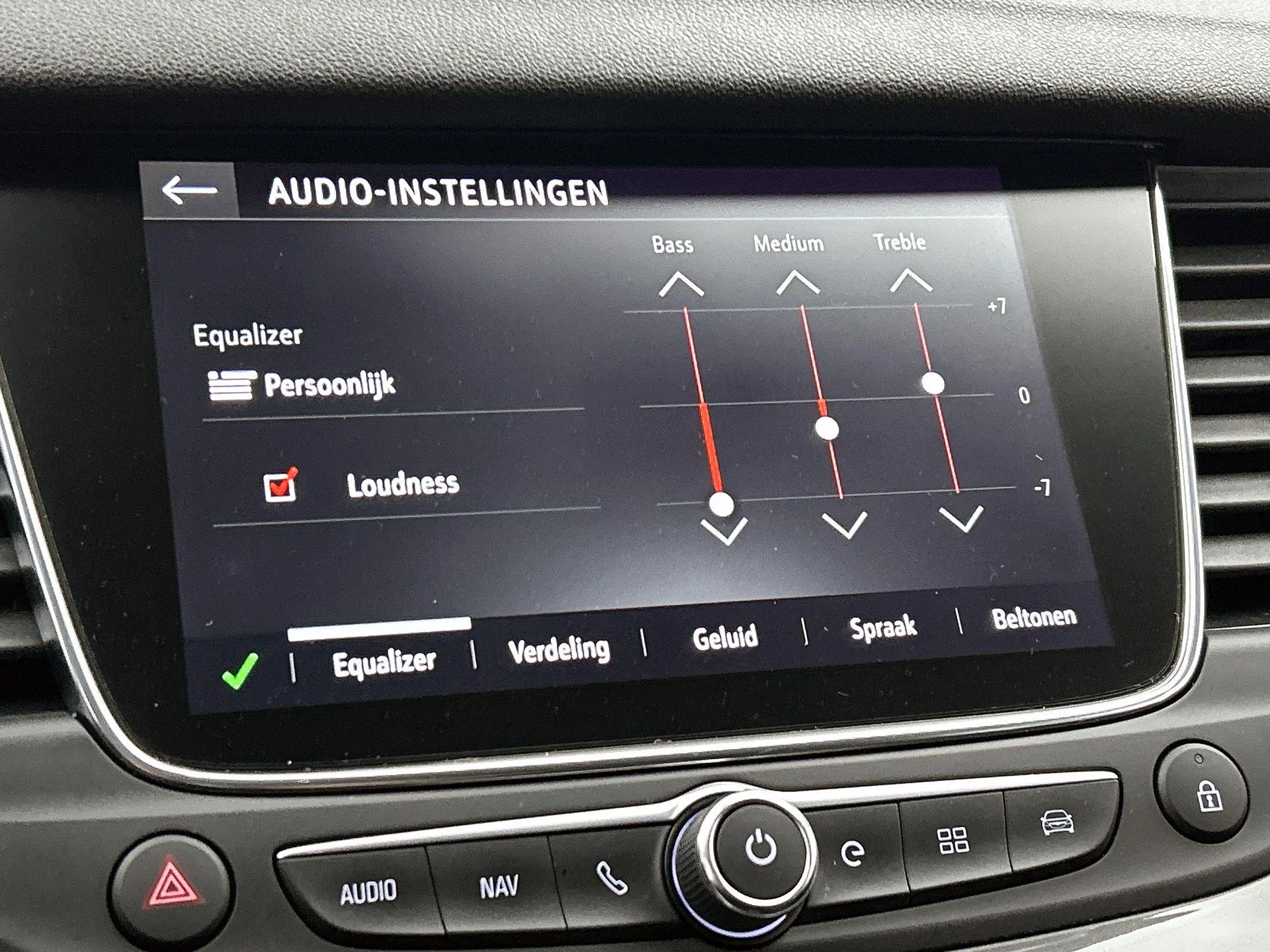 Opel-Grandland X-image-9