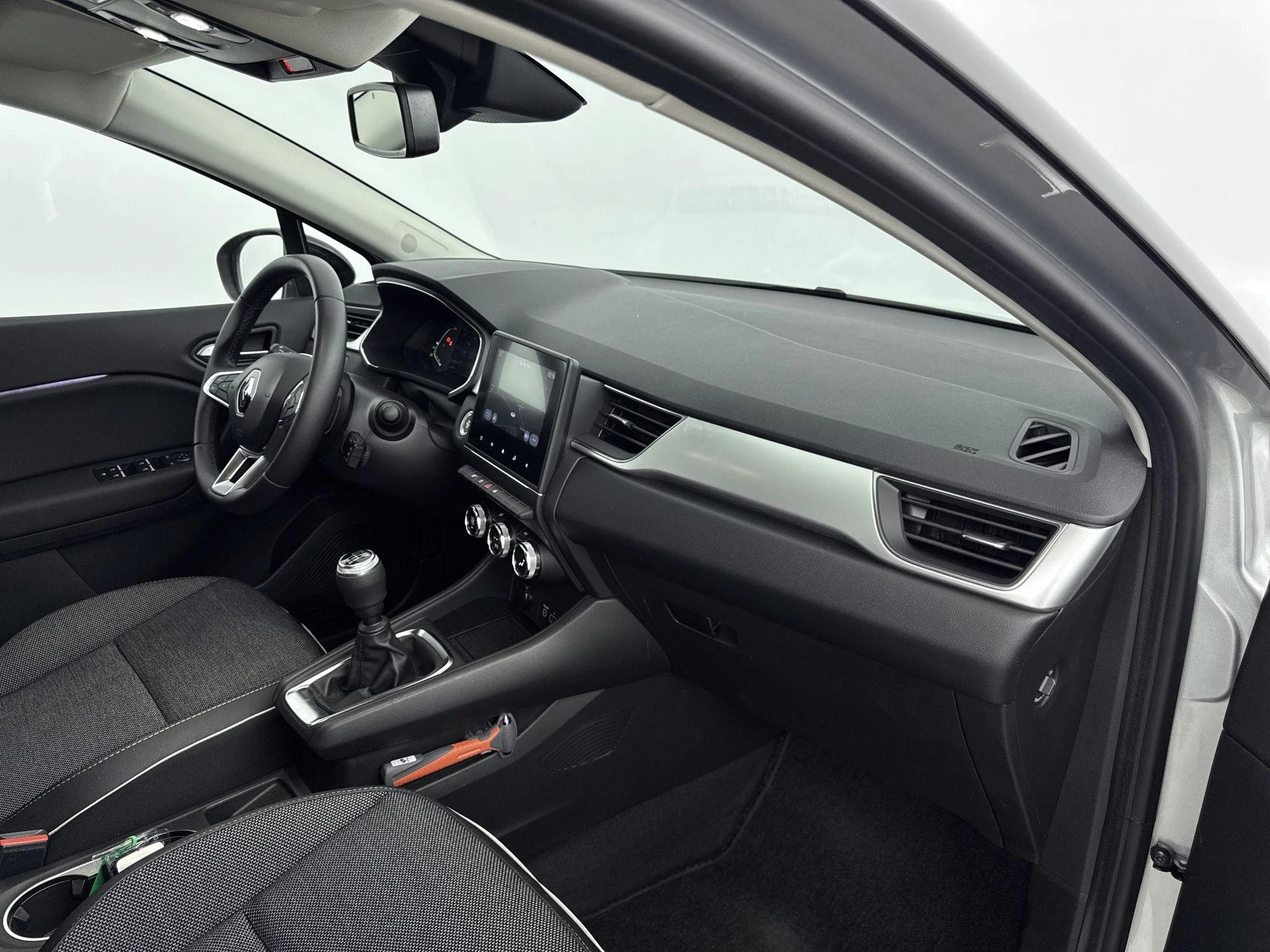 Renault-Captur-image-15