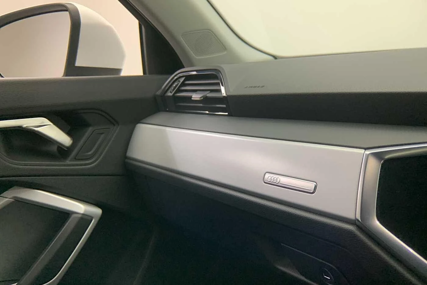 Audi-Q3-image-14