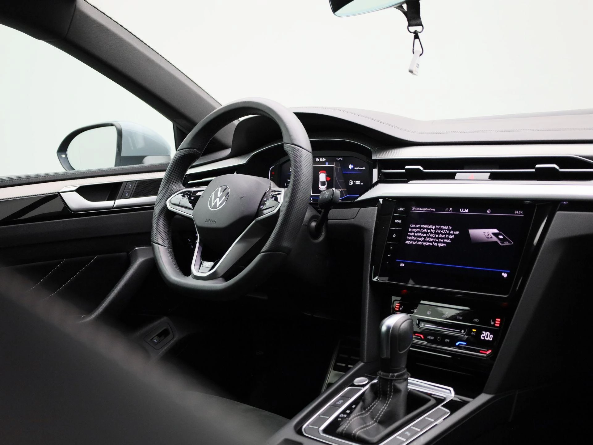 Volkswagen-Arteon-image-39