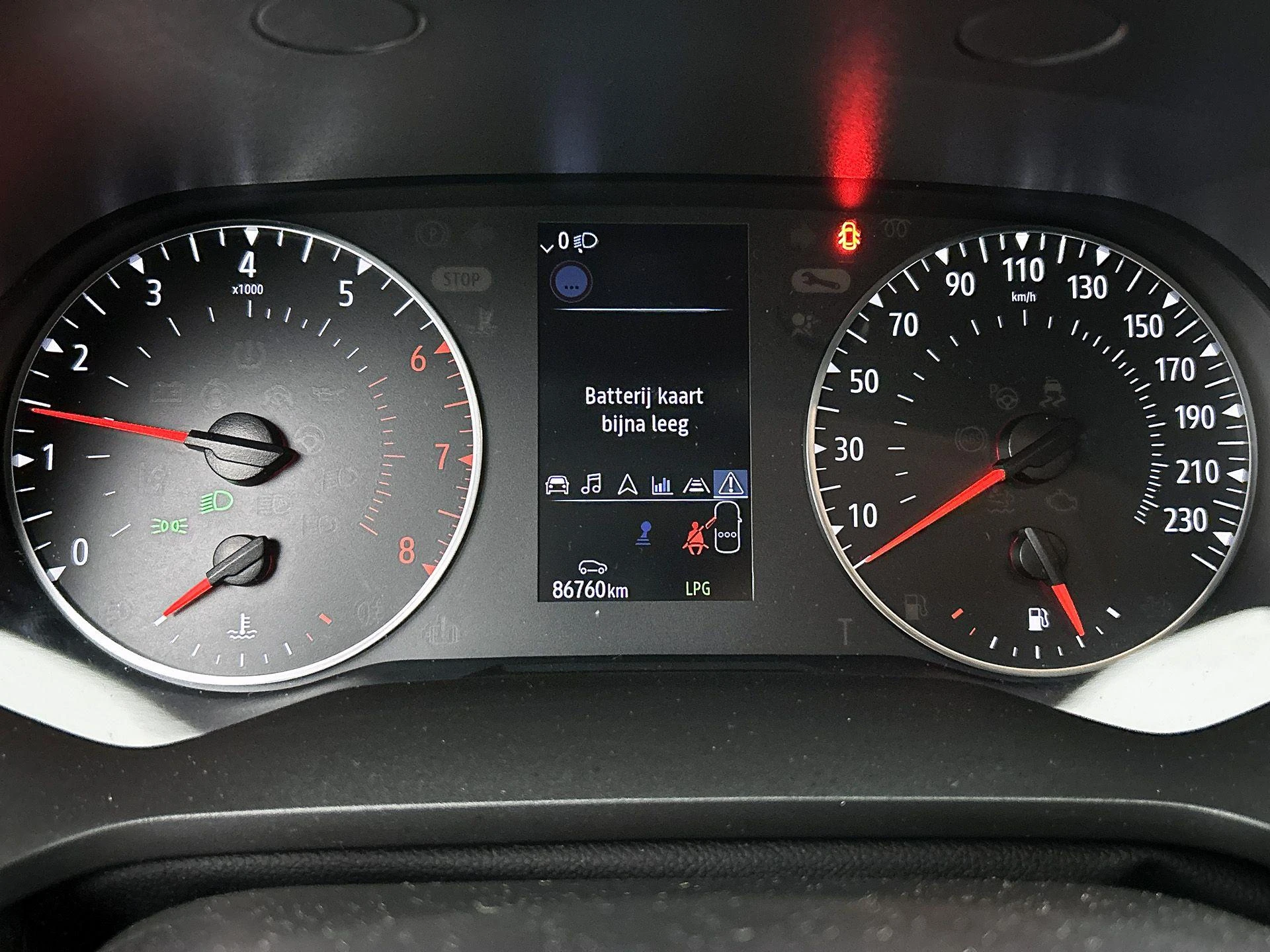 Renault-Captur-image-20