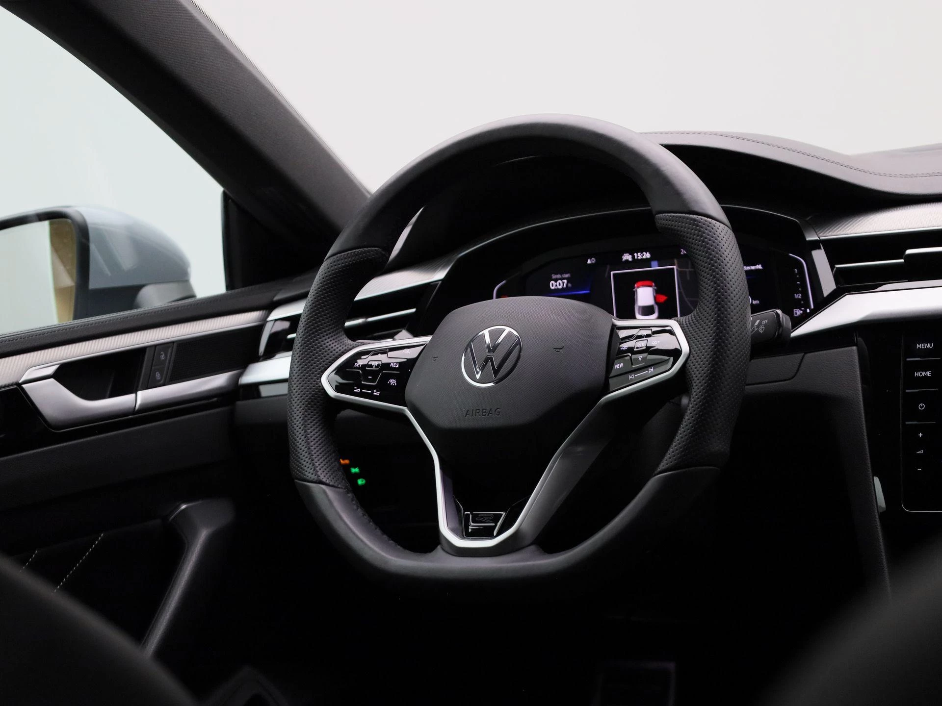 Volkswagen-Arteon-image-41