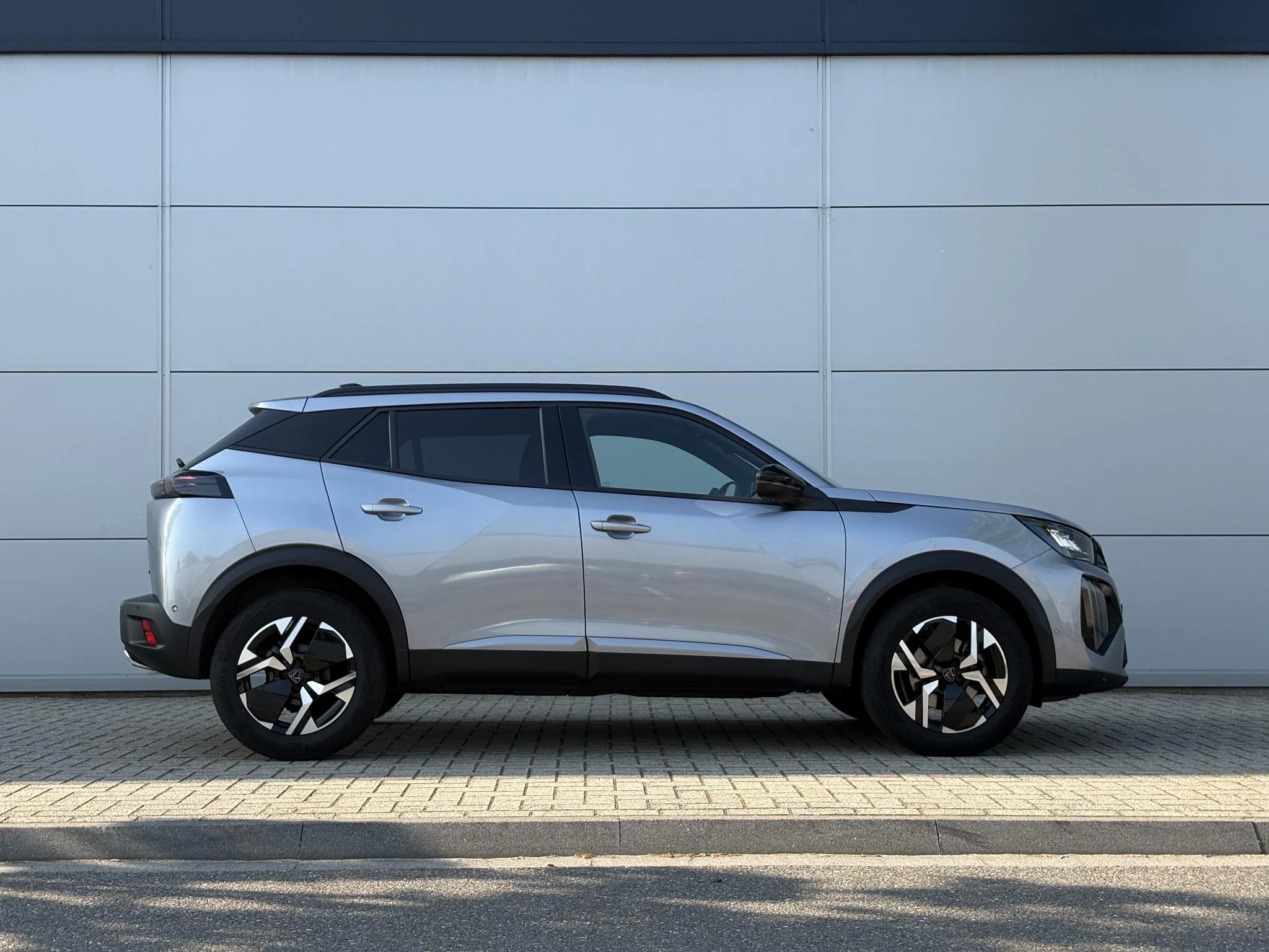 Peugeot-2008-image-5
