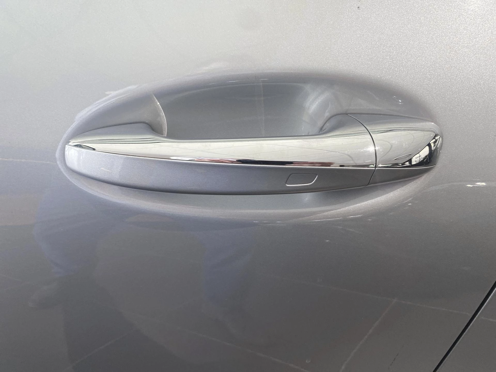 Mercedes-Benz-CLA-image-19