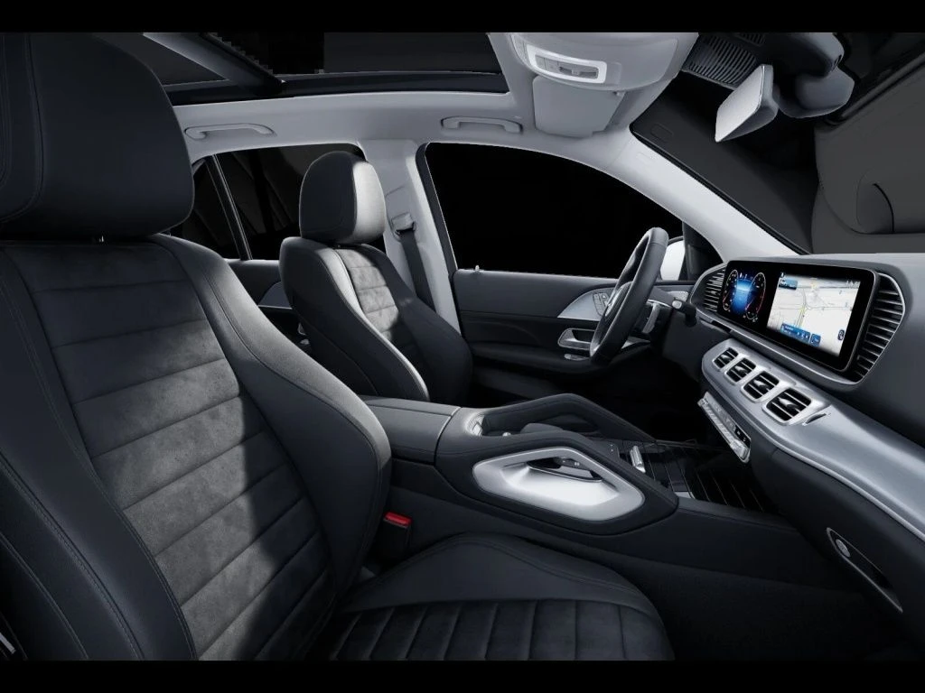 Mercedes-Benz-GLE 300 d-image-10