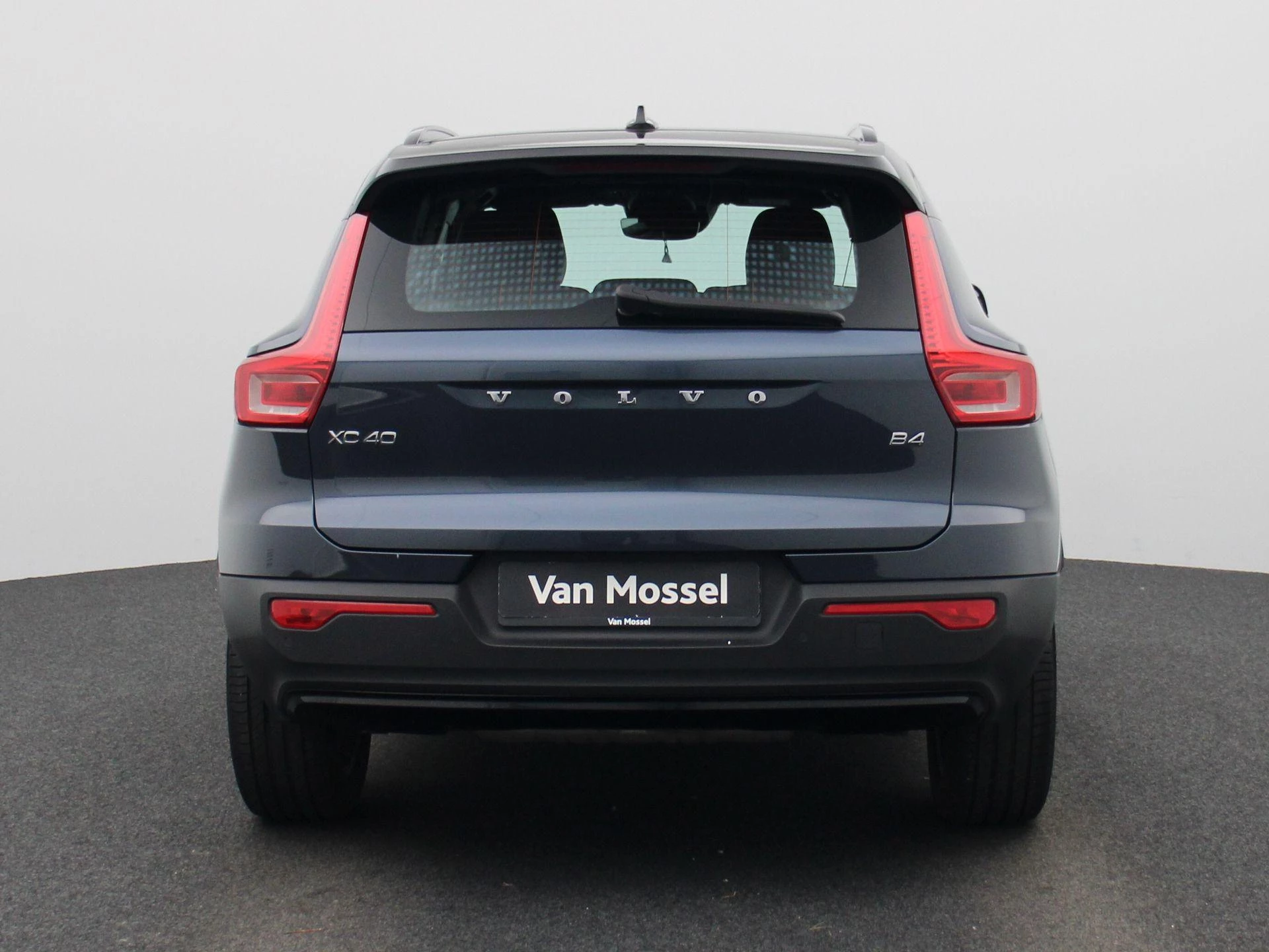 Volvo-XC40-image-4