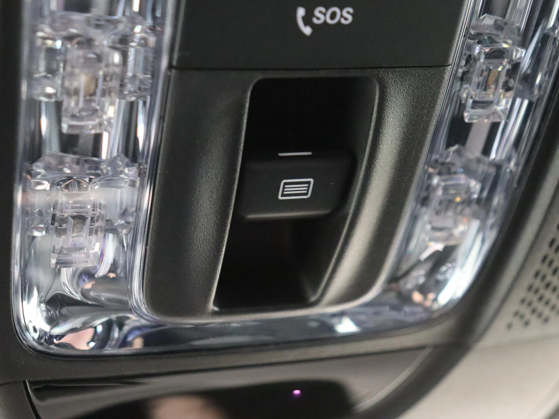 Mercedes-Benz-GLE-image-23
