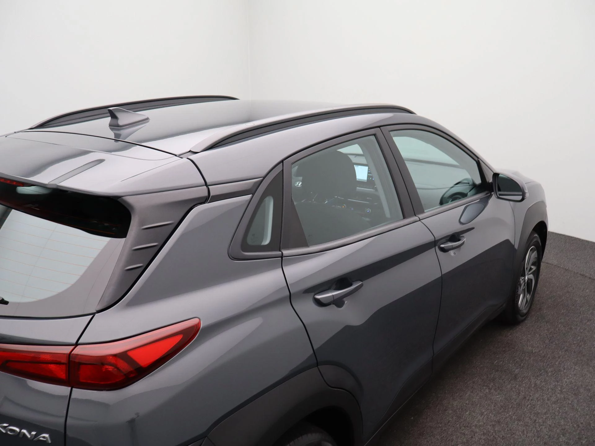 Hyundai-Kona-image-39