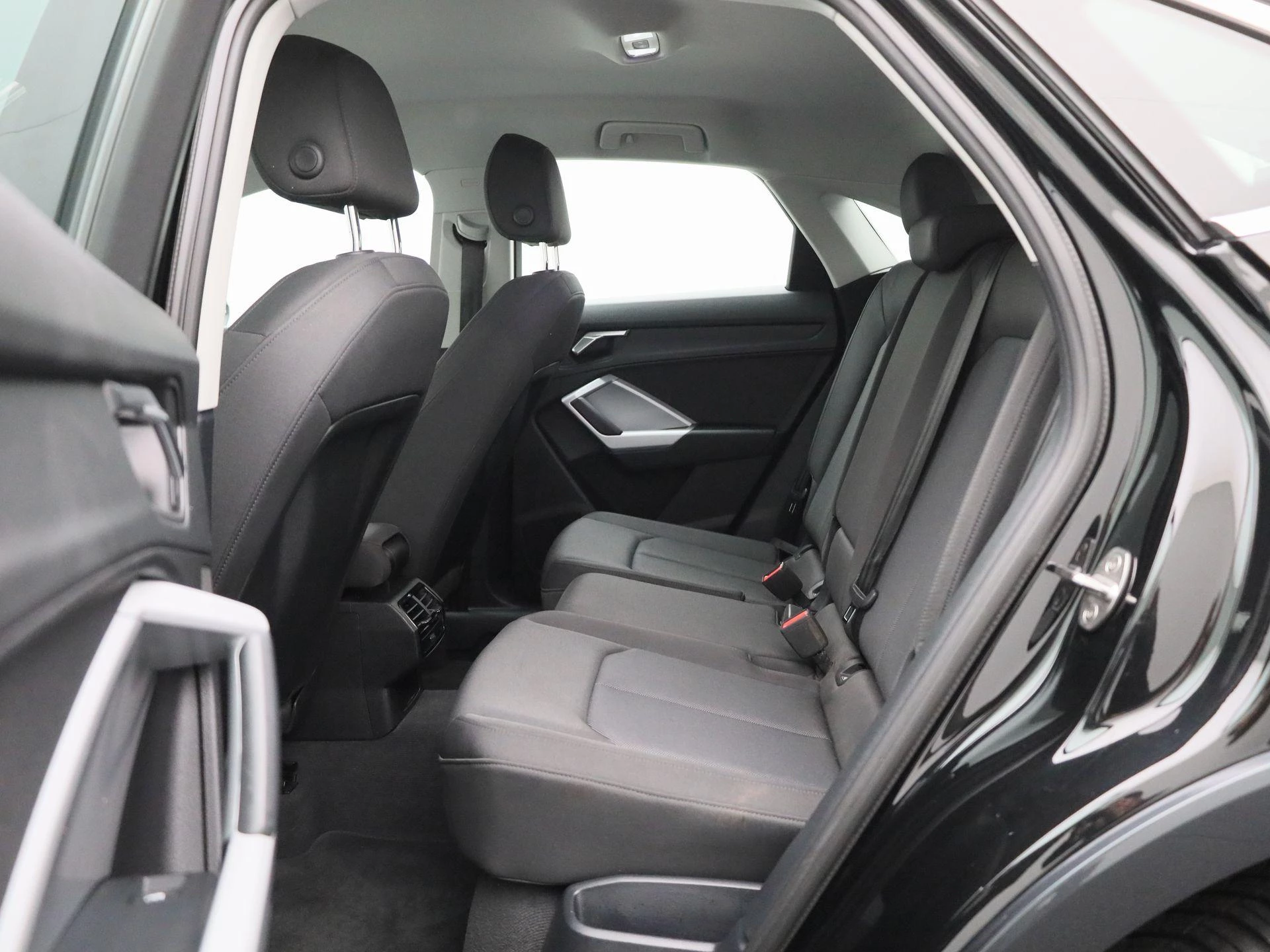 Audi-Q3-image-11