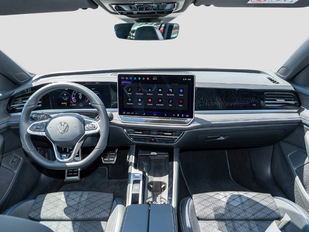 Volkswagen Passat Variant 2.0 TSI DSG 4Motion R-Line AHK
