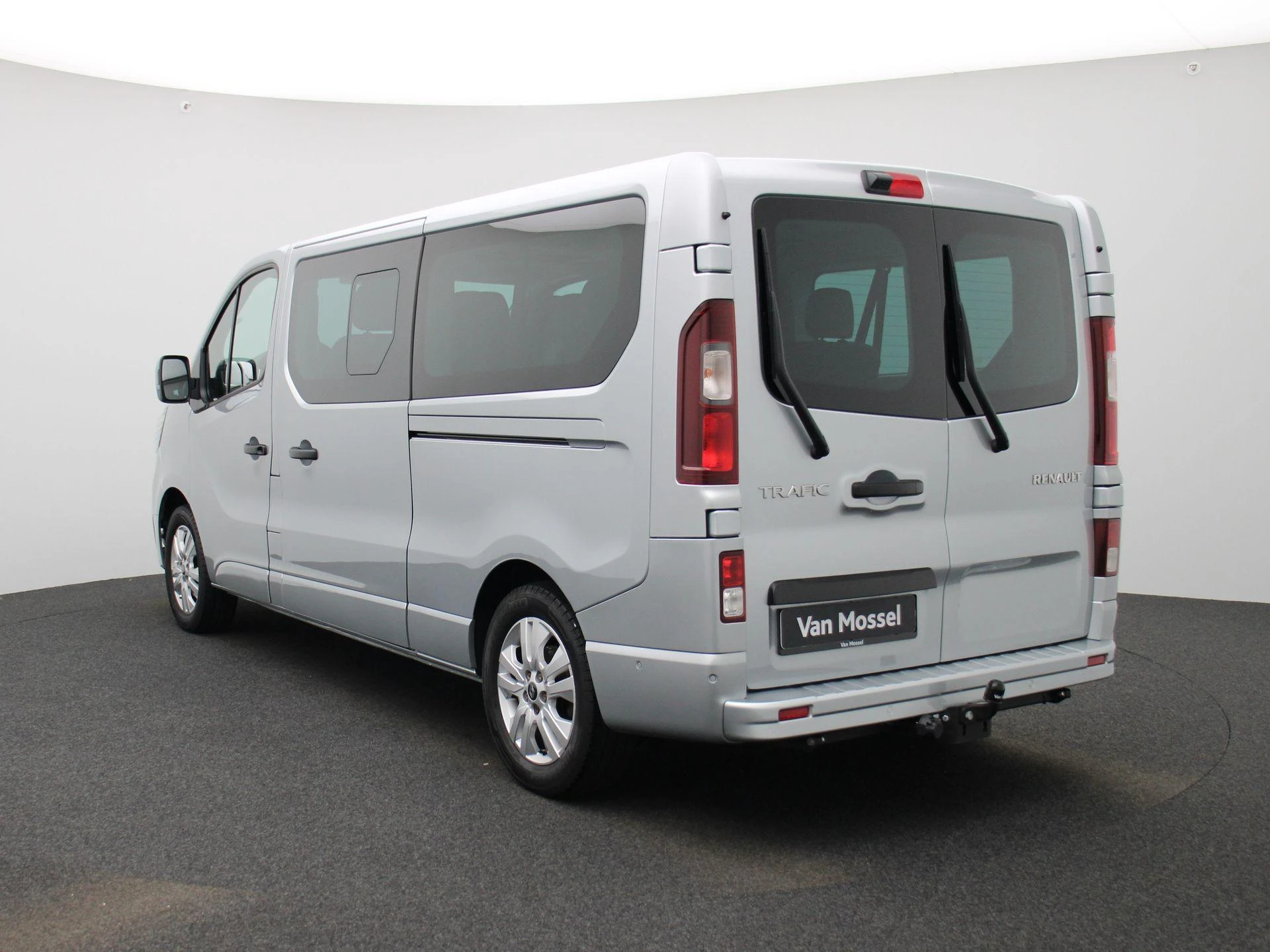 Renault-Trafic-image-1