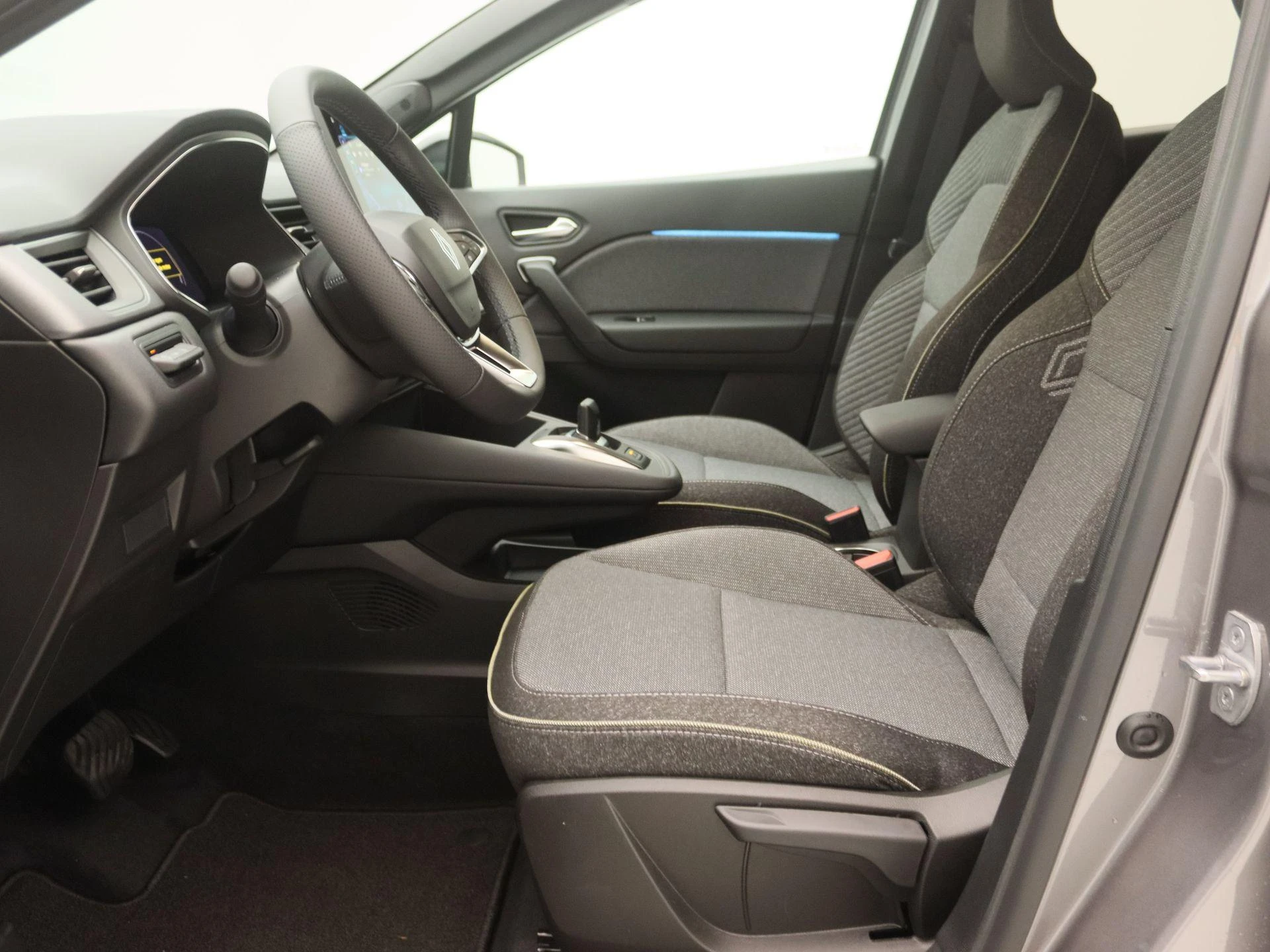 Renault-Captur-image-10