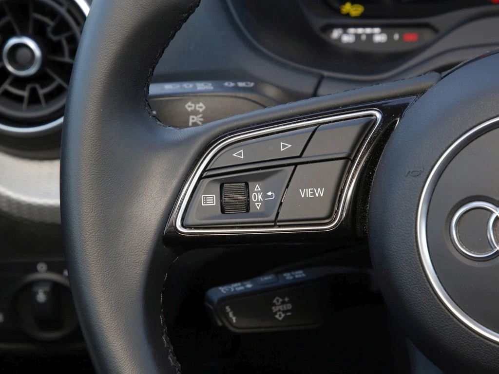 Audi Q2 35 TFSI S Tronic advanced GWP*AHK*R-CAM*NAVI*LED*SHZ
