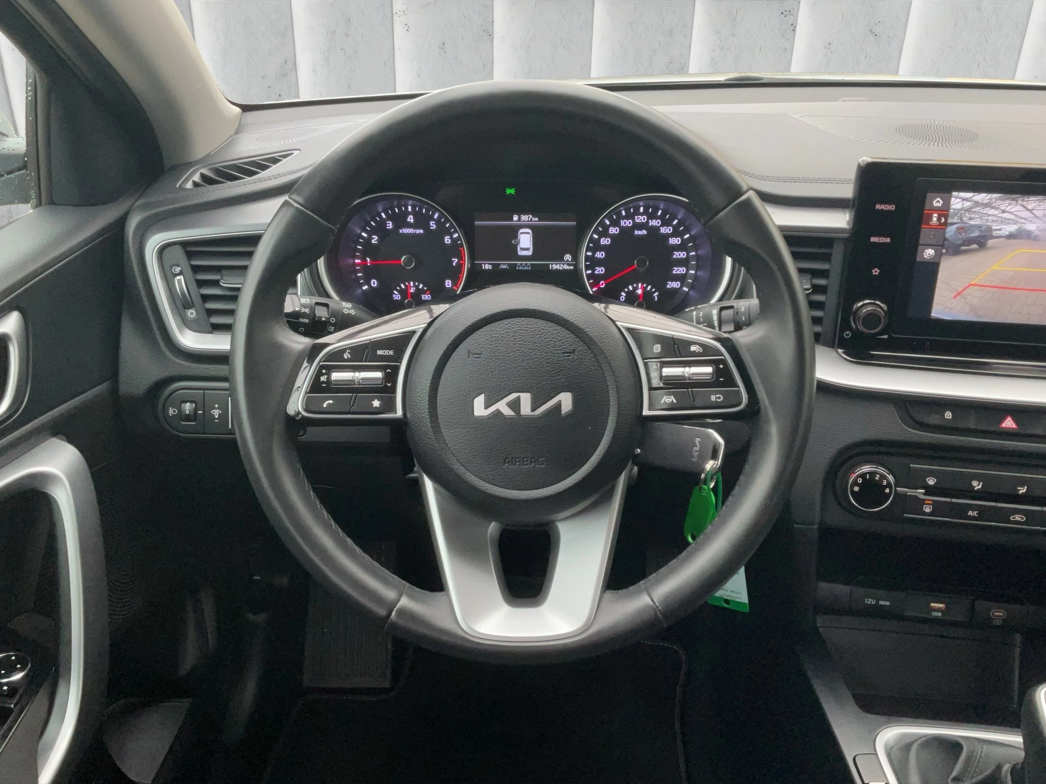 Kia Ceed Kamera / Tempo / Klima
