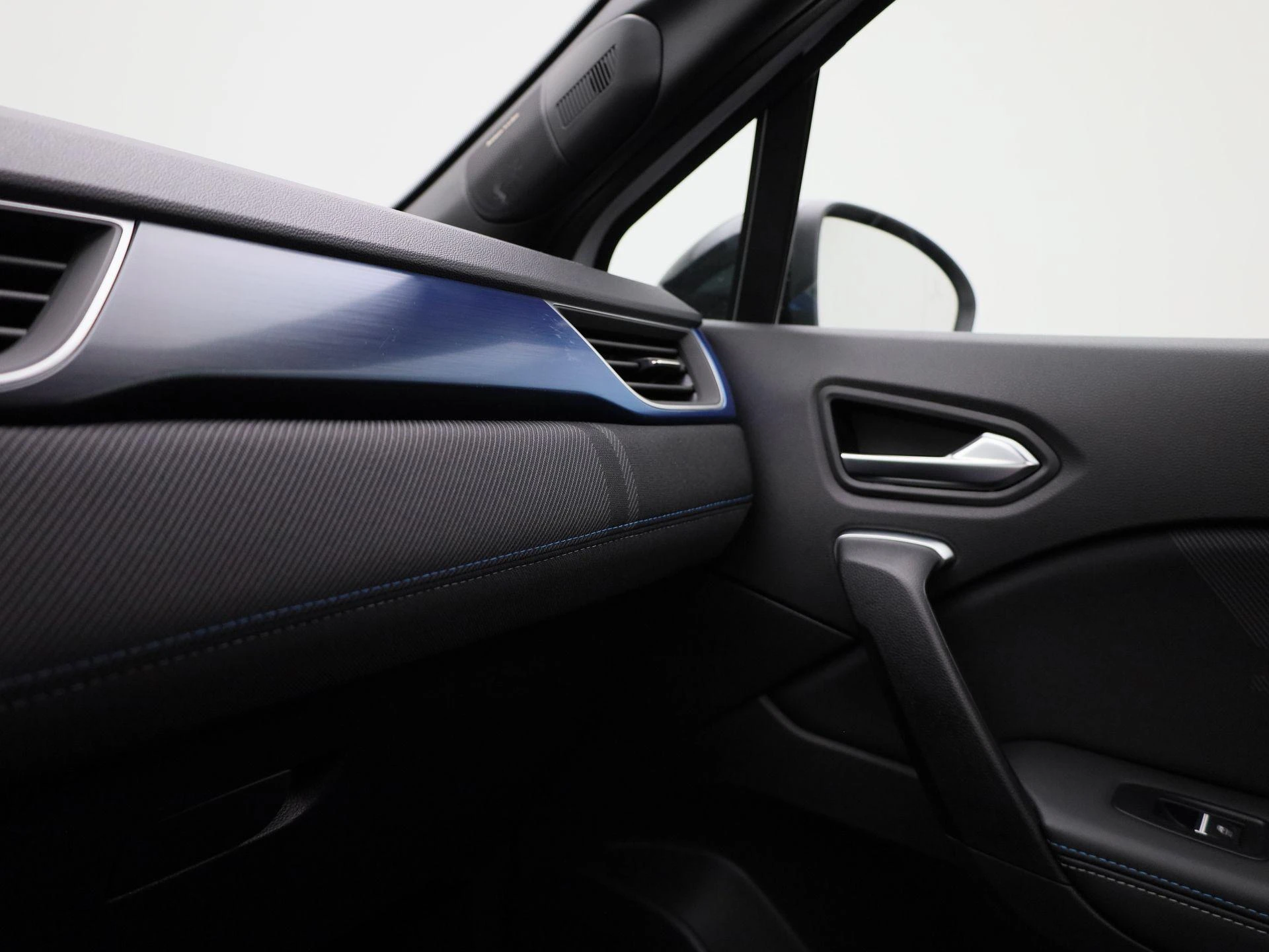 Renault-Captur-image-30