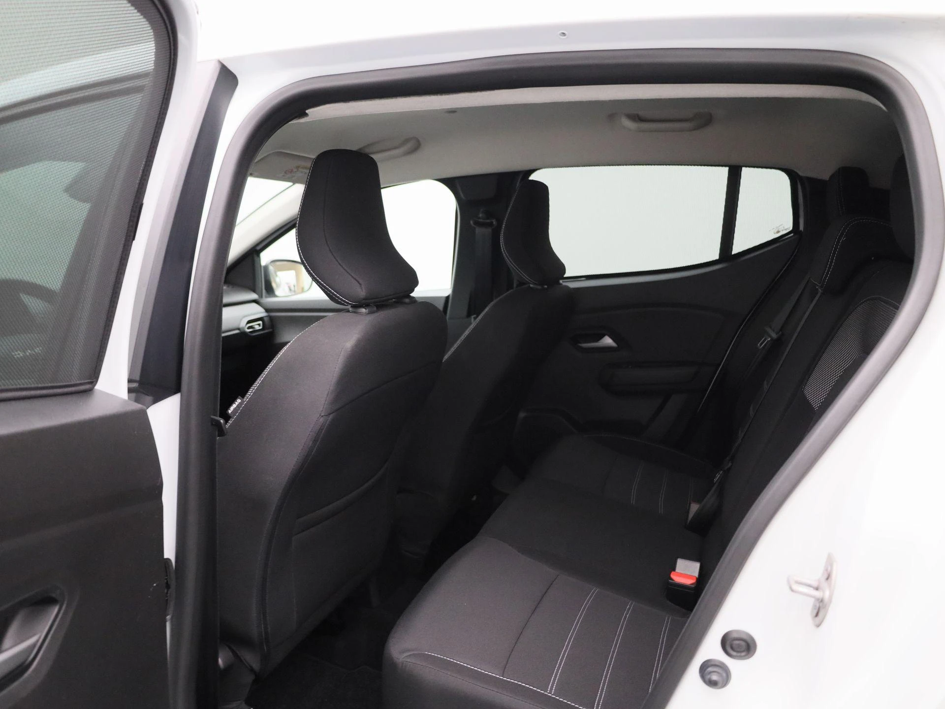 Dacia Sandero - 10
