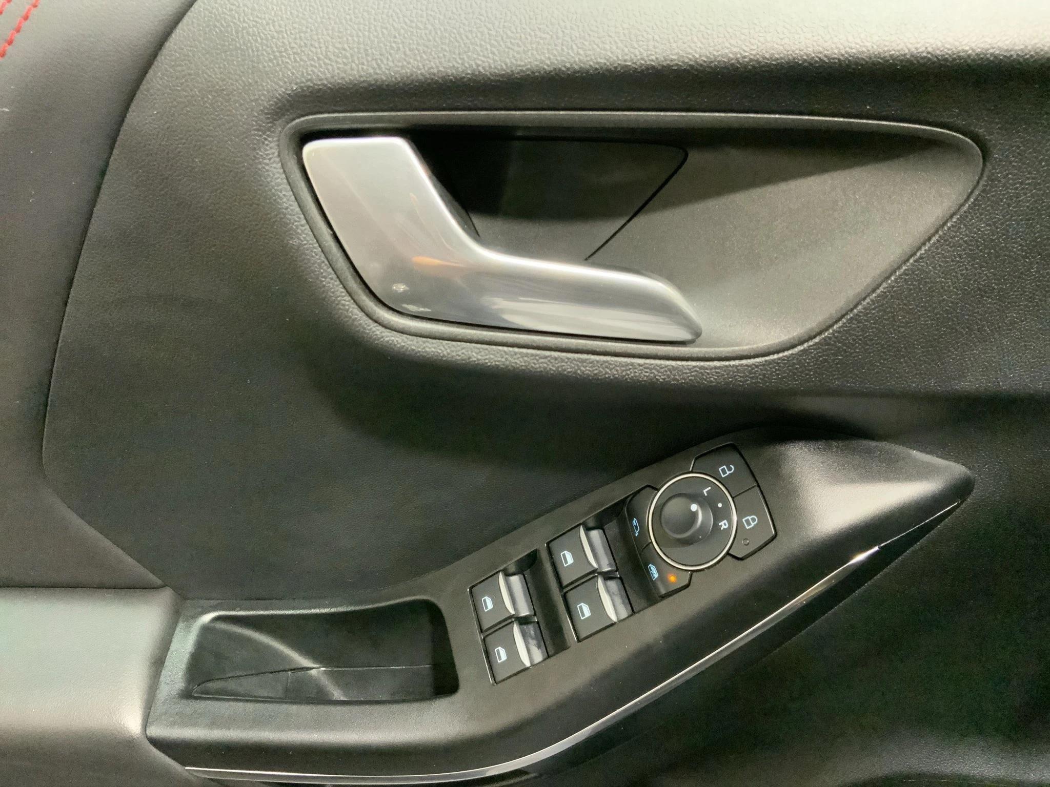 Ford-Puma-image-15