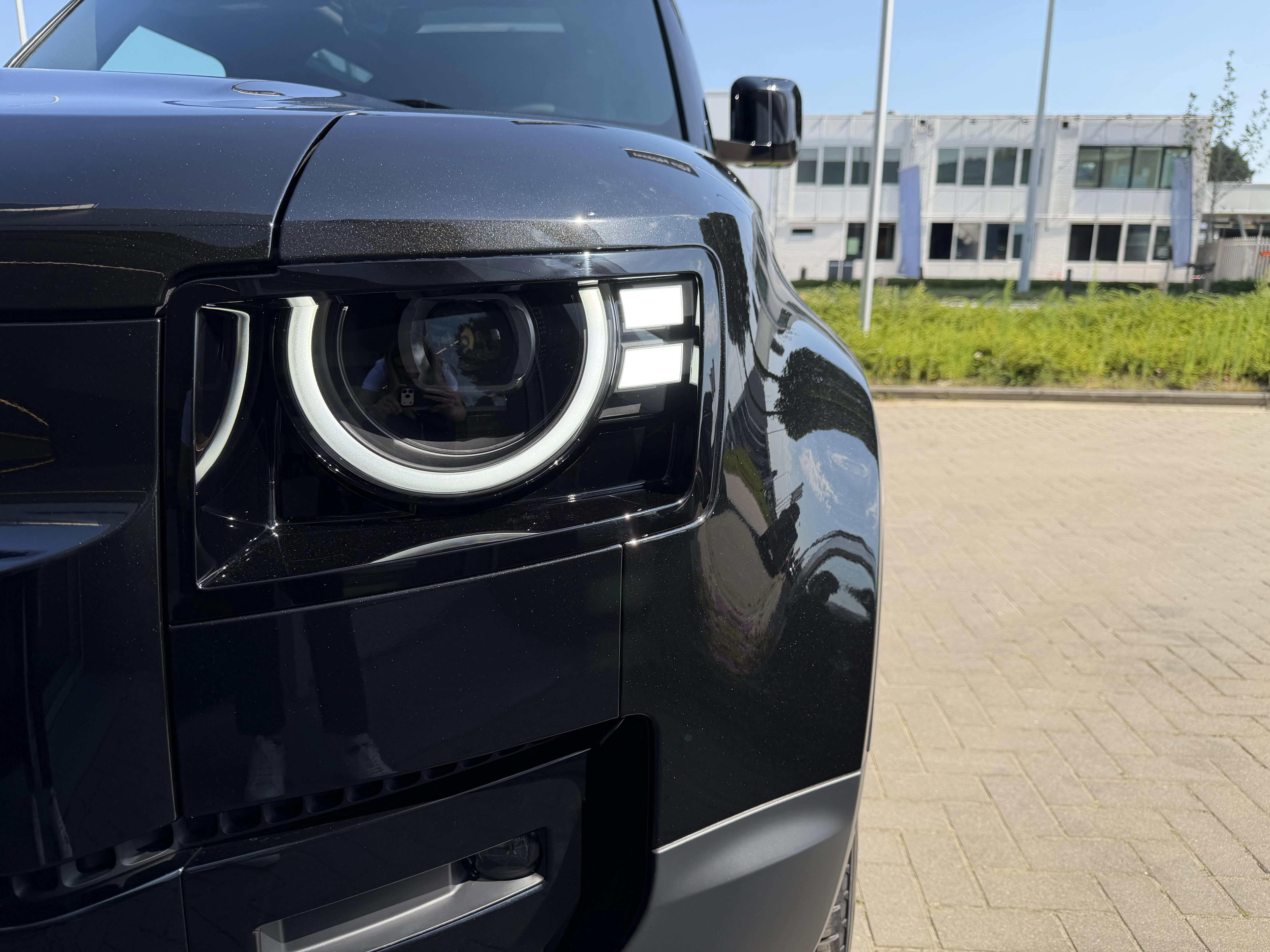 Land Rover Defender 90 D200 S AWD Auto. 26MY