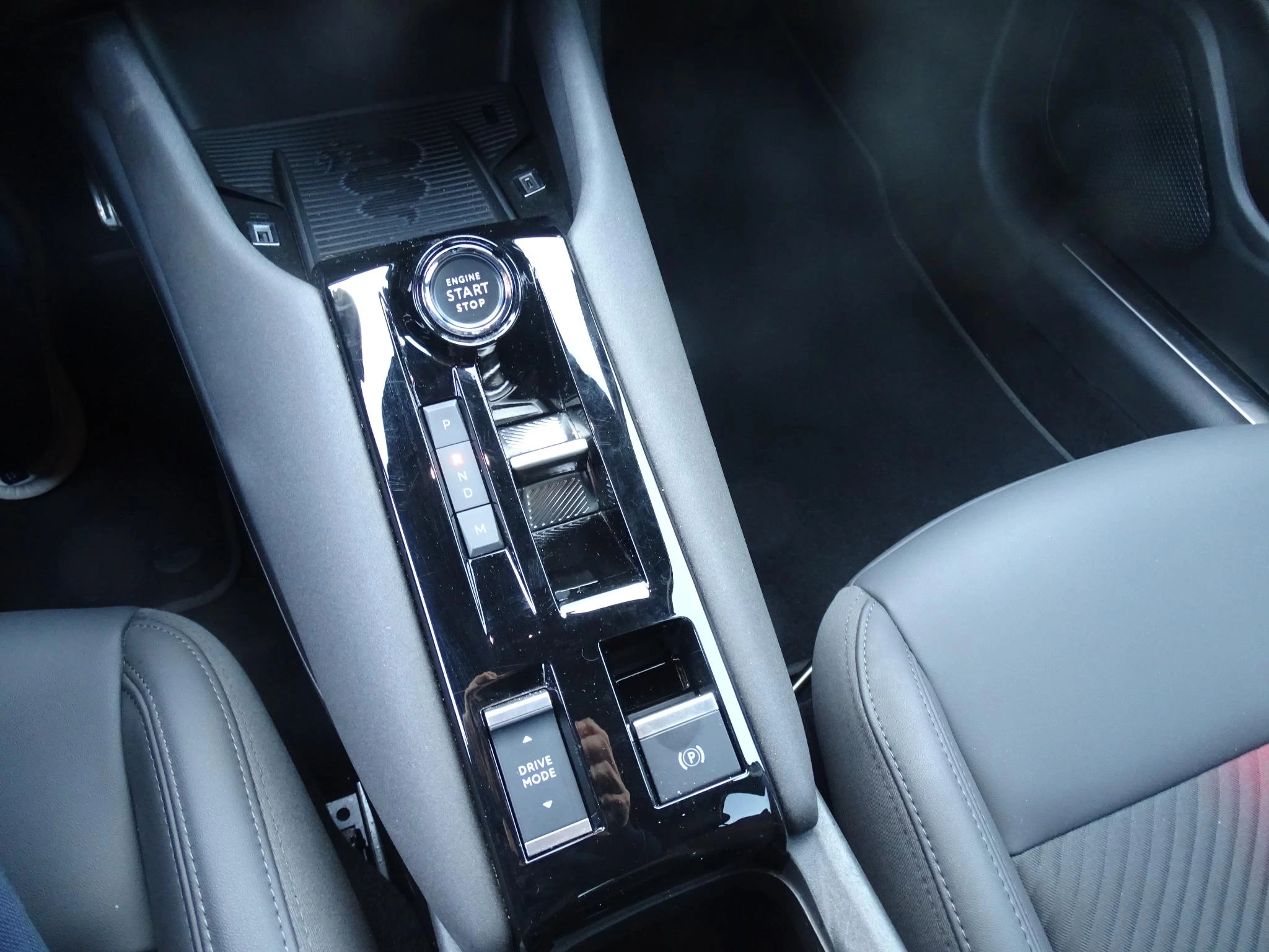 Alfa Romeo Junior 1.2 Hybrid 145 eDCT6 Ibrida Speciale