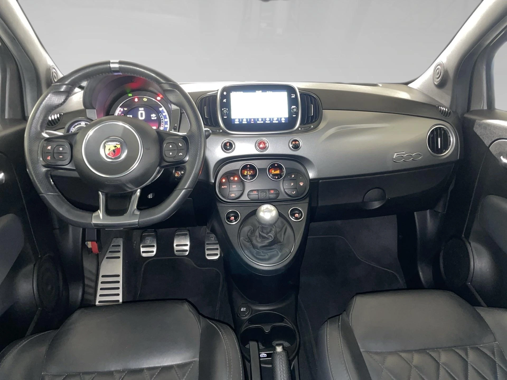 Abarth-500-image-4